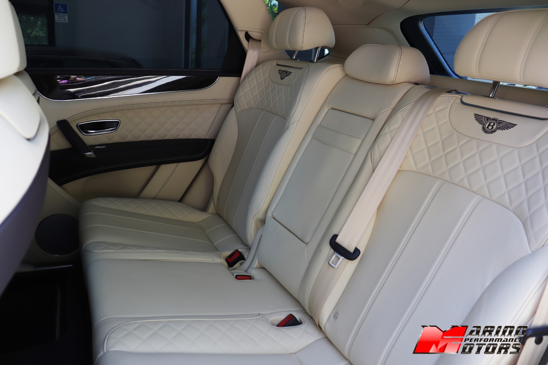 Used-2018-Bentley-Bentayga-W12-Signature-Edition