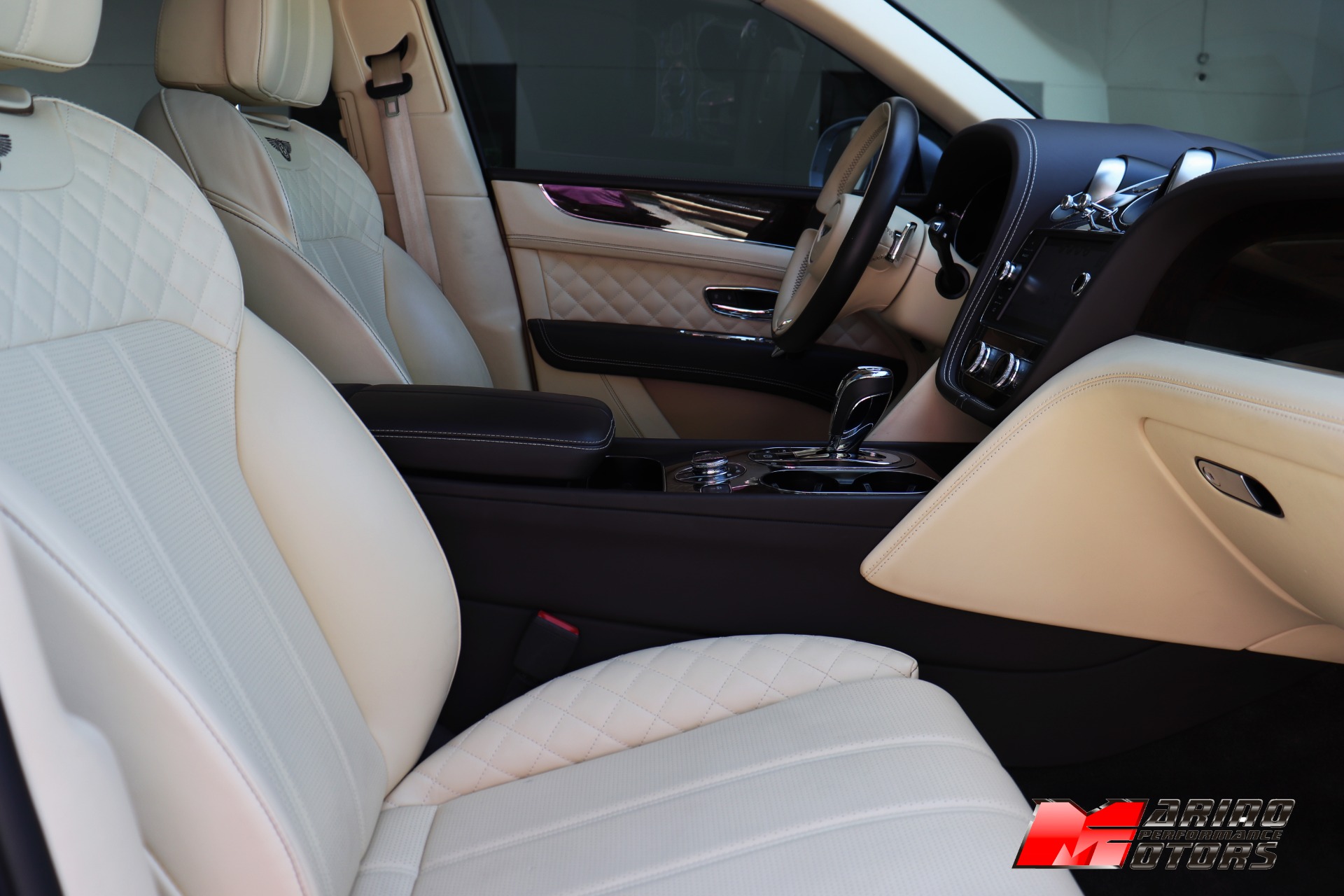 Used-2018-Bentley-Bentayga-W12-Signature-Edition