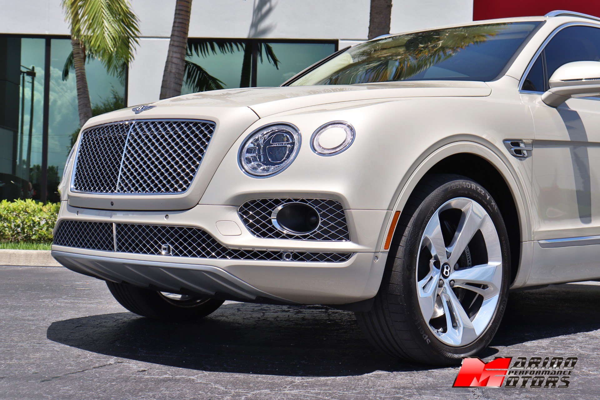 Used-2018-Bentley-Bentayga-W12-Signature-Edition