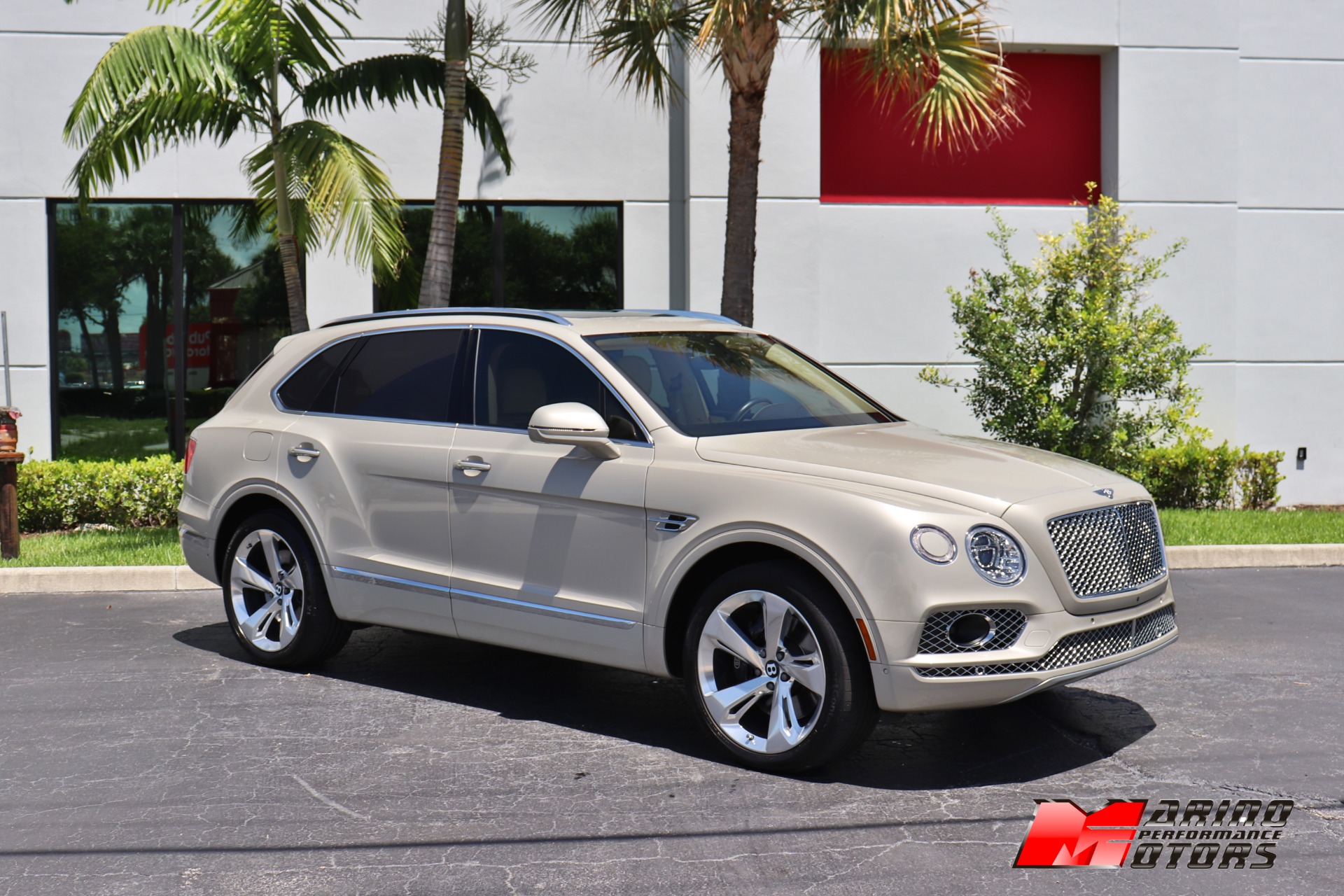 Used-2018-Bentley-Bentayga-W12-Signature-Edition