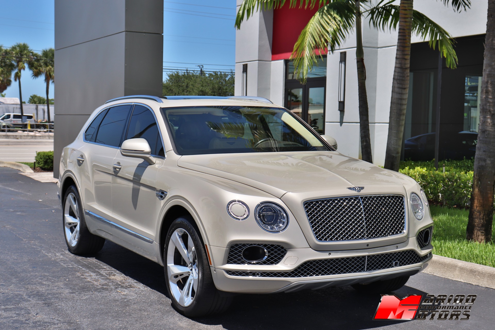 Used-2018-Bentley-Bentayga-W12-Signature-Edition