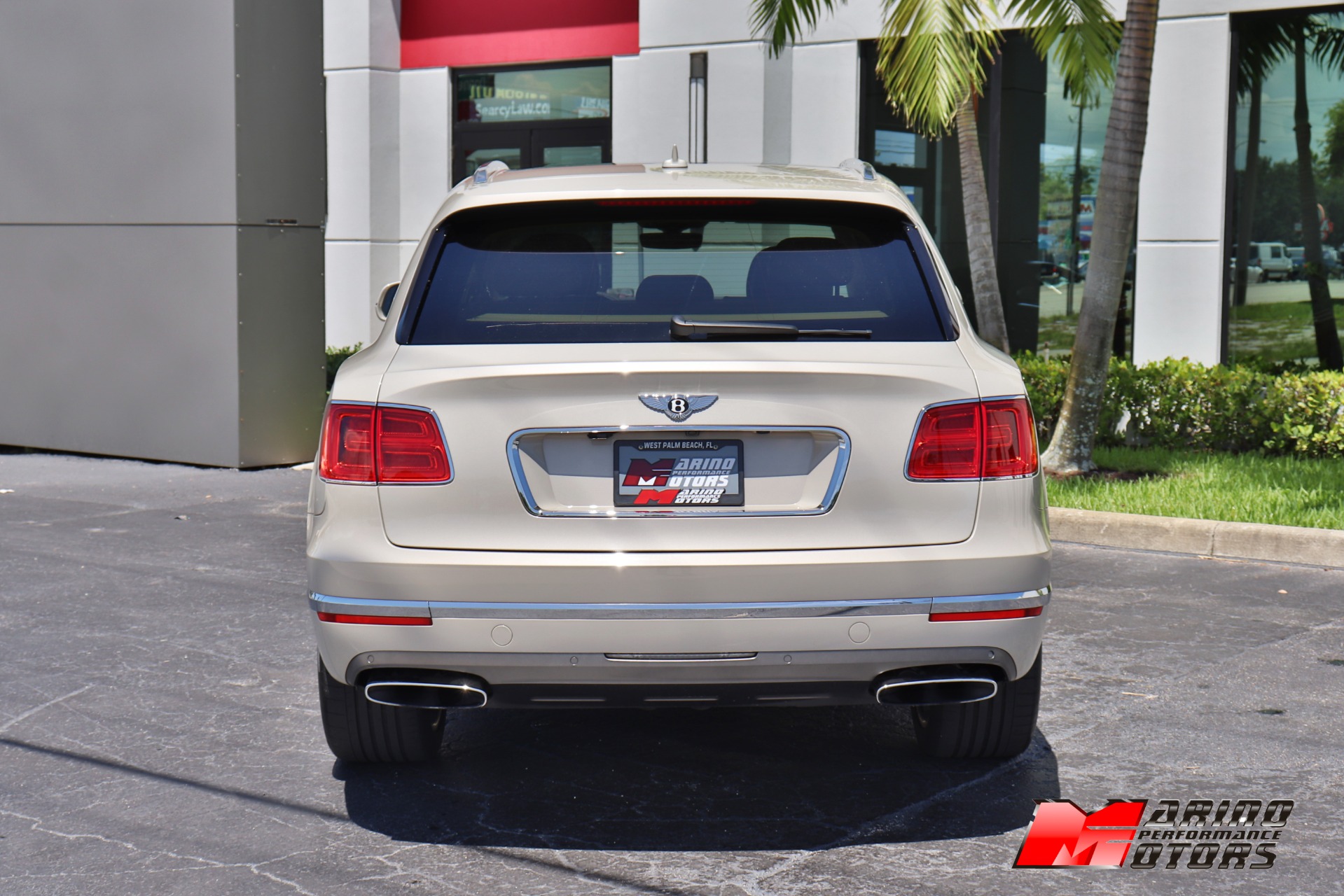 Used-2018-Bentley-Bentayga-W12-Signature-Edition