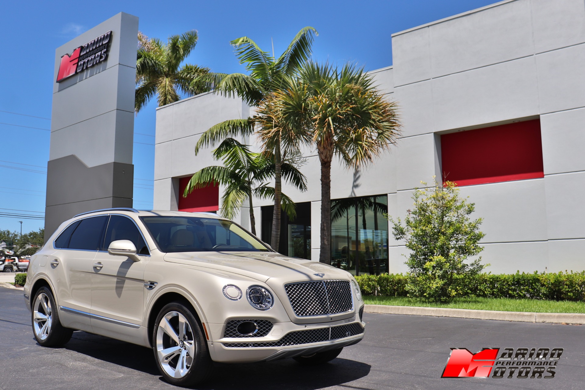 Used-2018-Bentley-Bentayga-W12-Signature-Edition