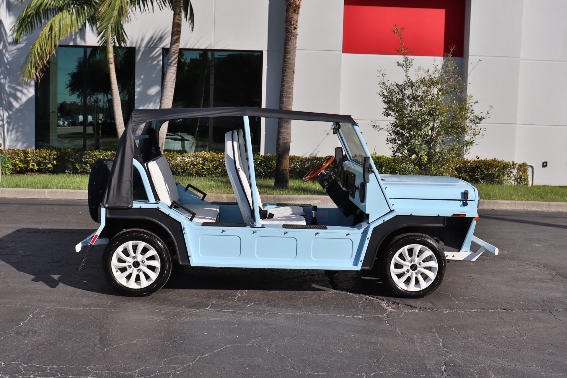 Used-2023-Moke-America-eMoke