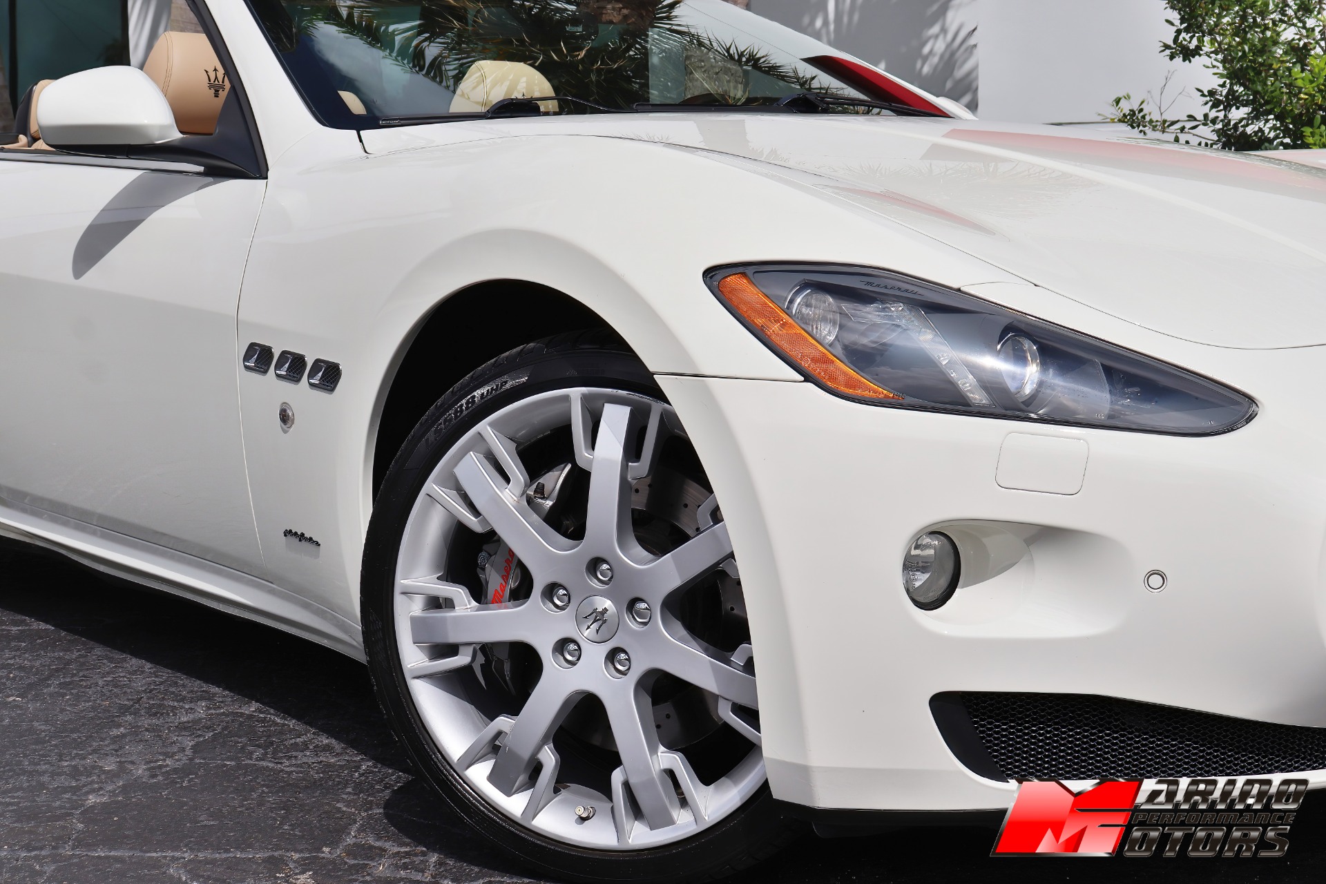 Used-2014-Maserati-GranTurismo
