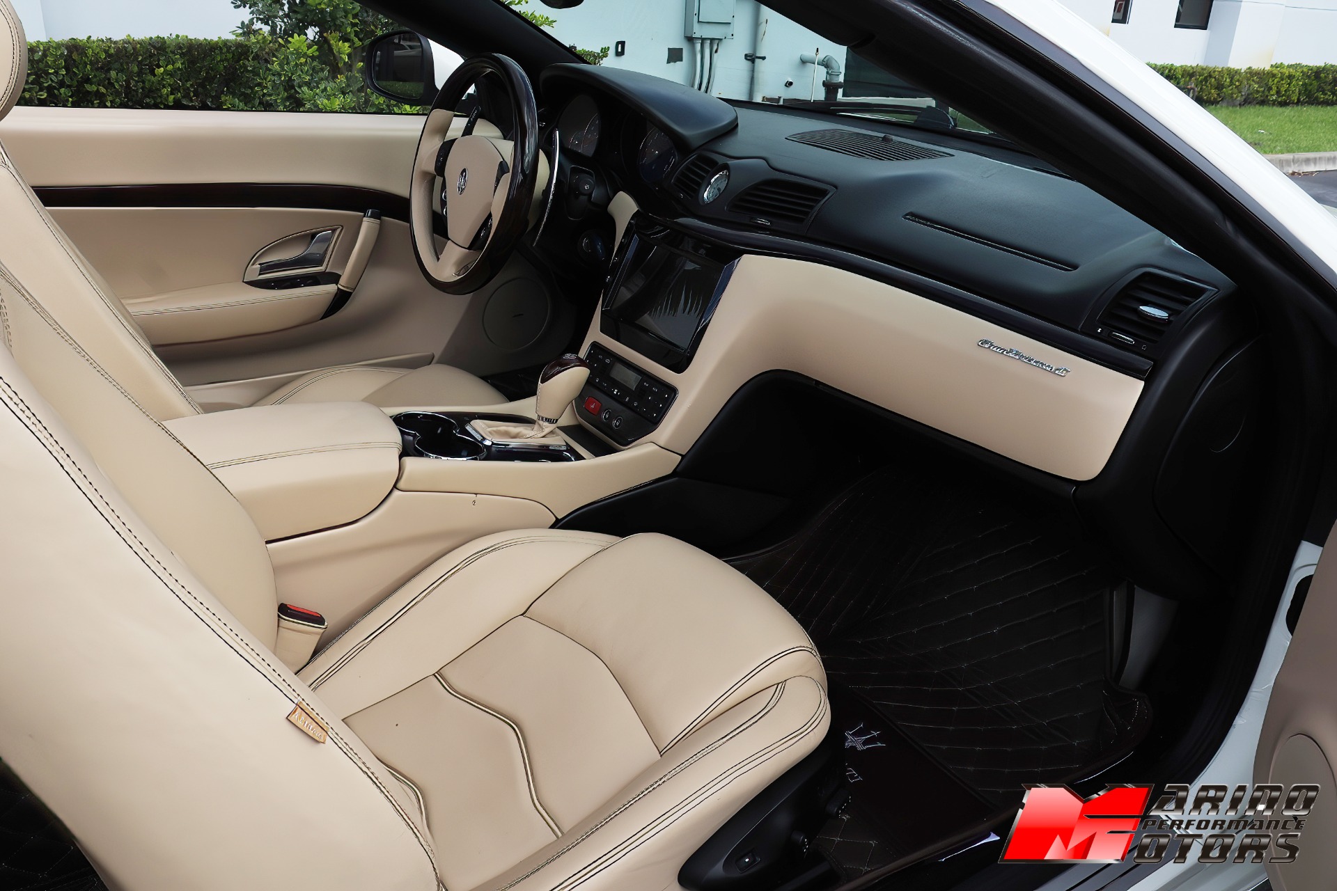 Used-2014-Maserati-GranTurismo