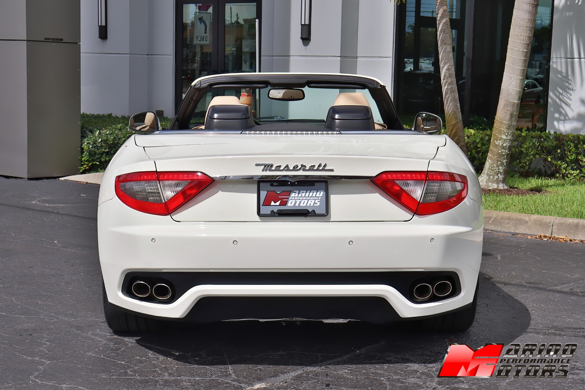 Used-2014-Maserati-GranTurismo