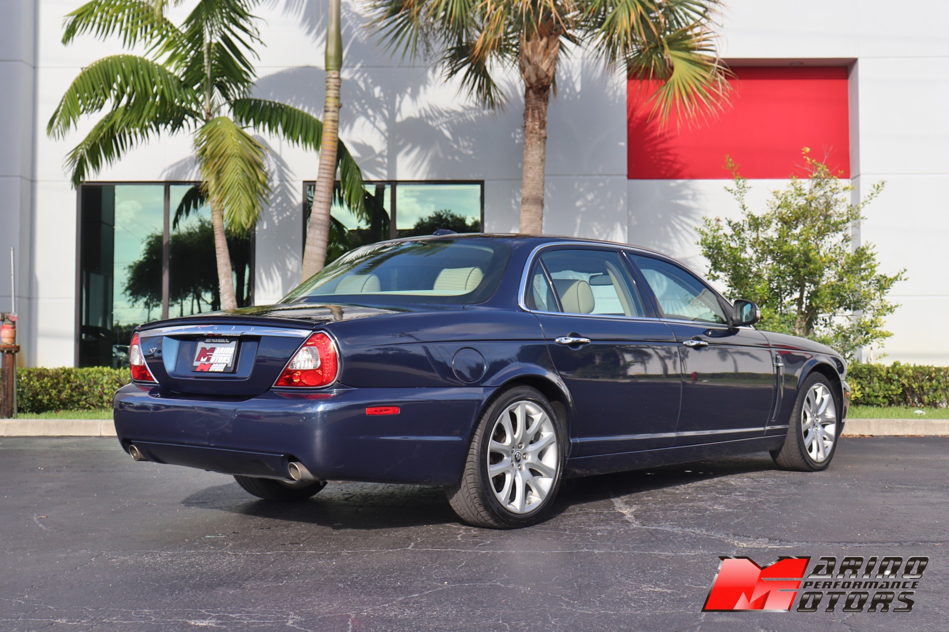 Used-2008-Jaguar-XJ-Series-XJ8-L