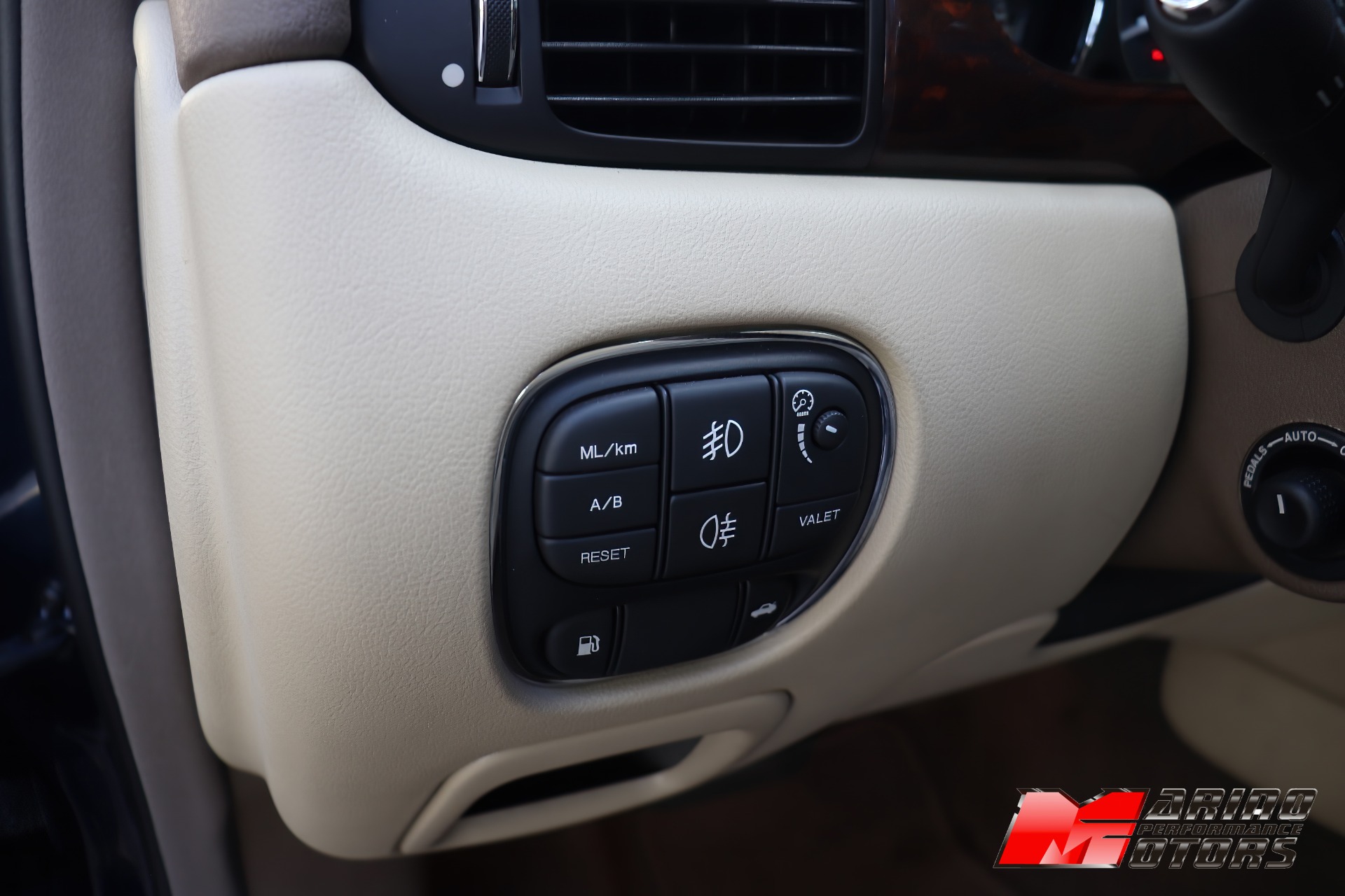 Used-2008-Jaguar-XJ-Series-XJ8-L
