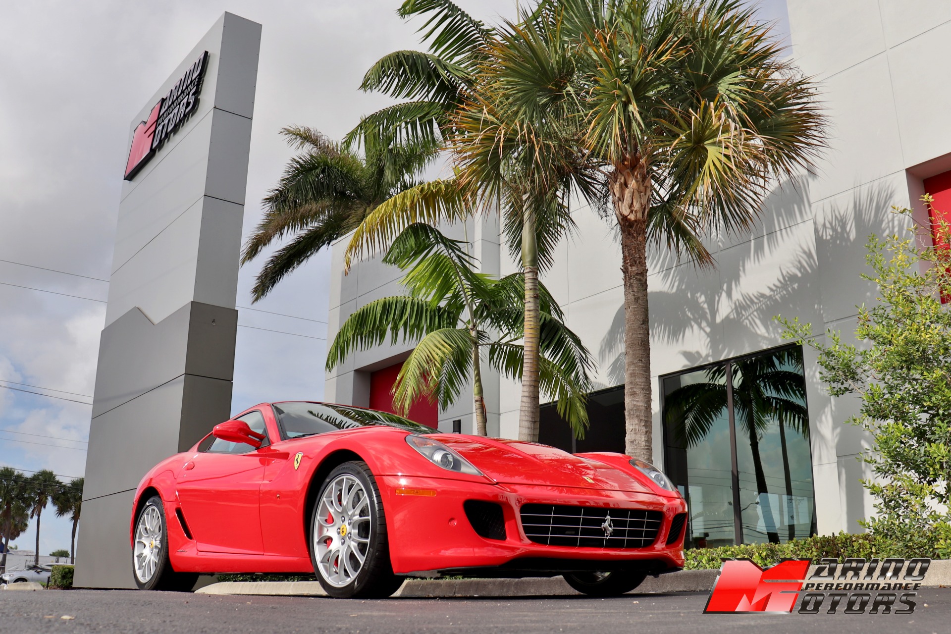 Used-2008-Ferrari-599-GTB-Fiorano