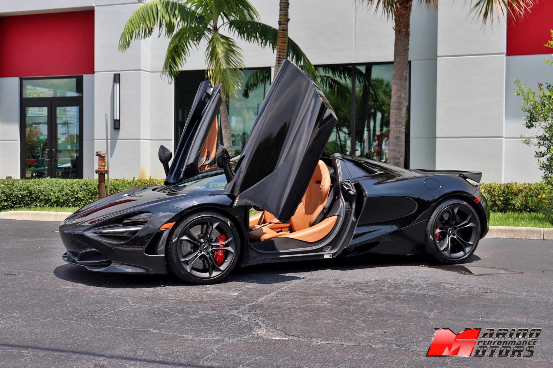 Used-2020-McLaren-720S-Spider-Luxury