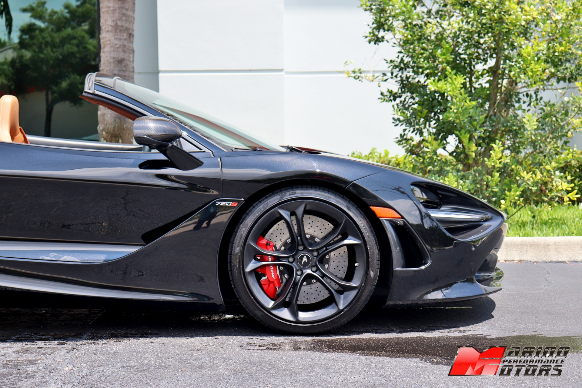 Used-2020-McLaren-720S-Spider-Luxury