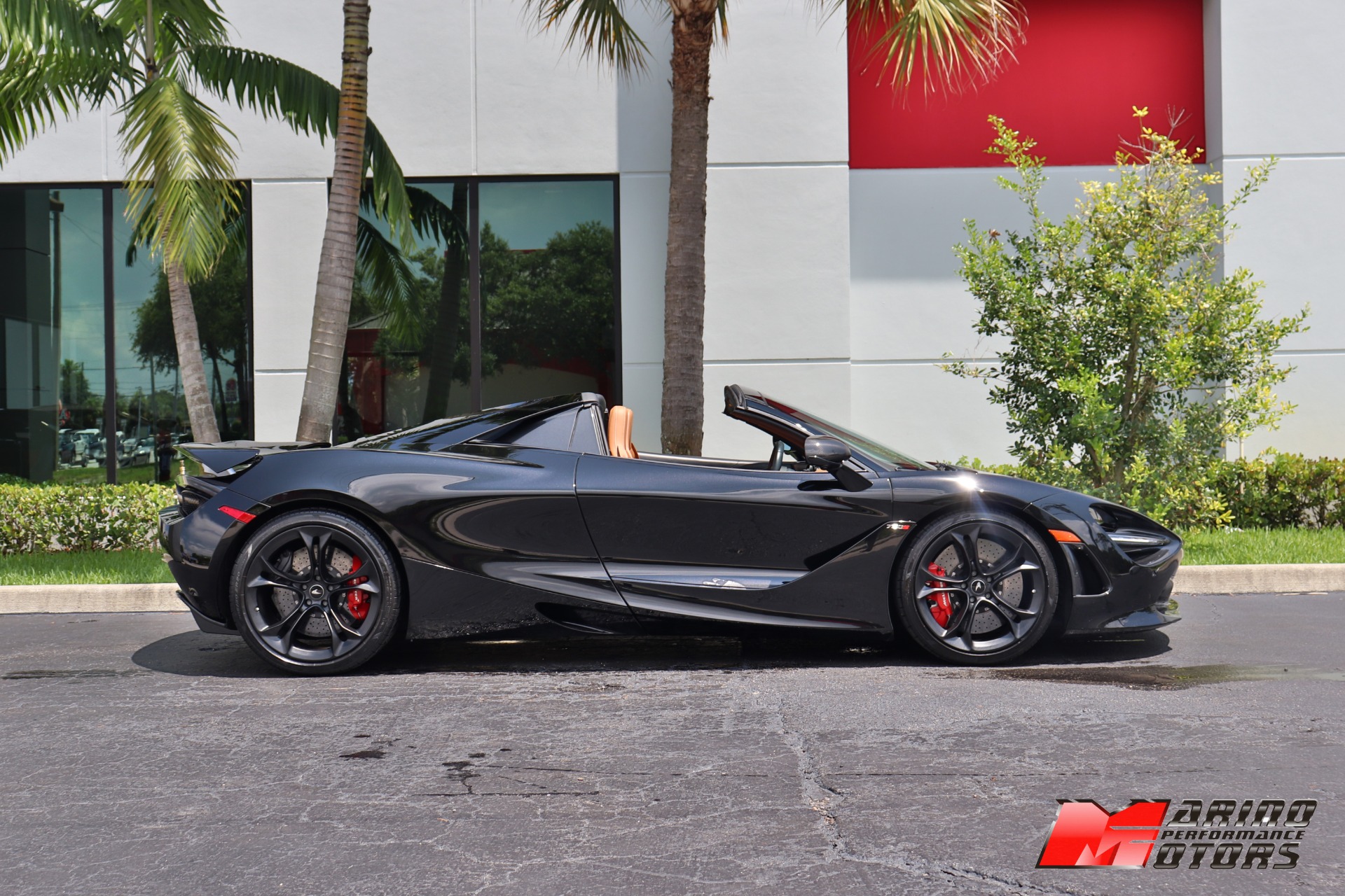 Used-2020-McLaren-720S-Spider-Luxury