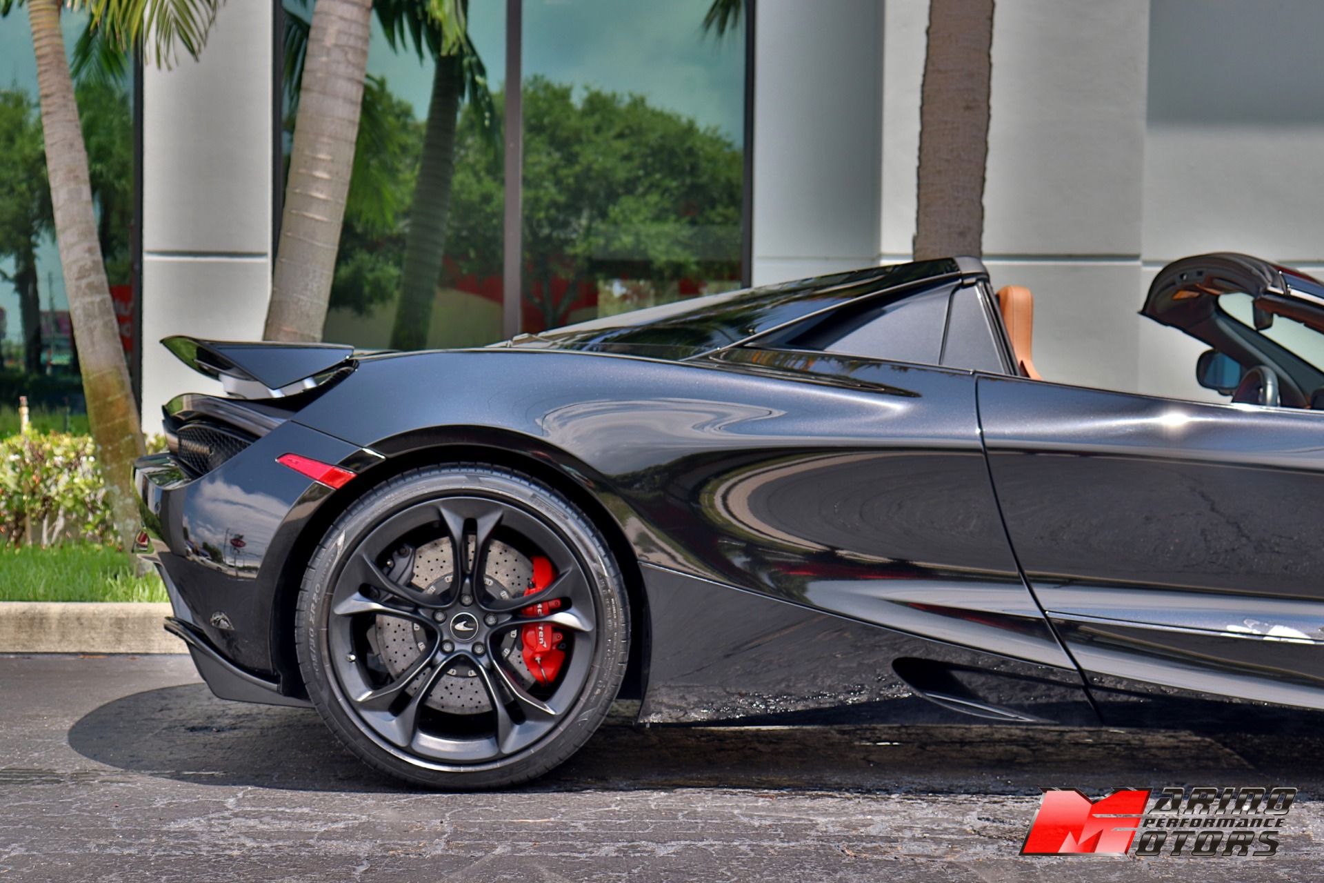 Used-2020-McLaren-720S-Spider-Luxury