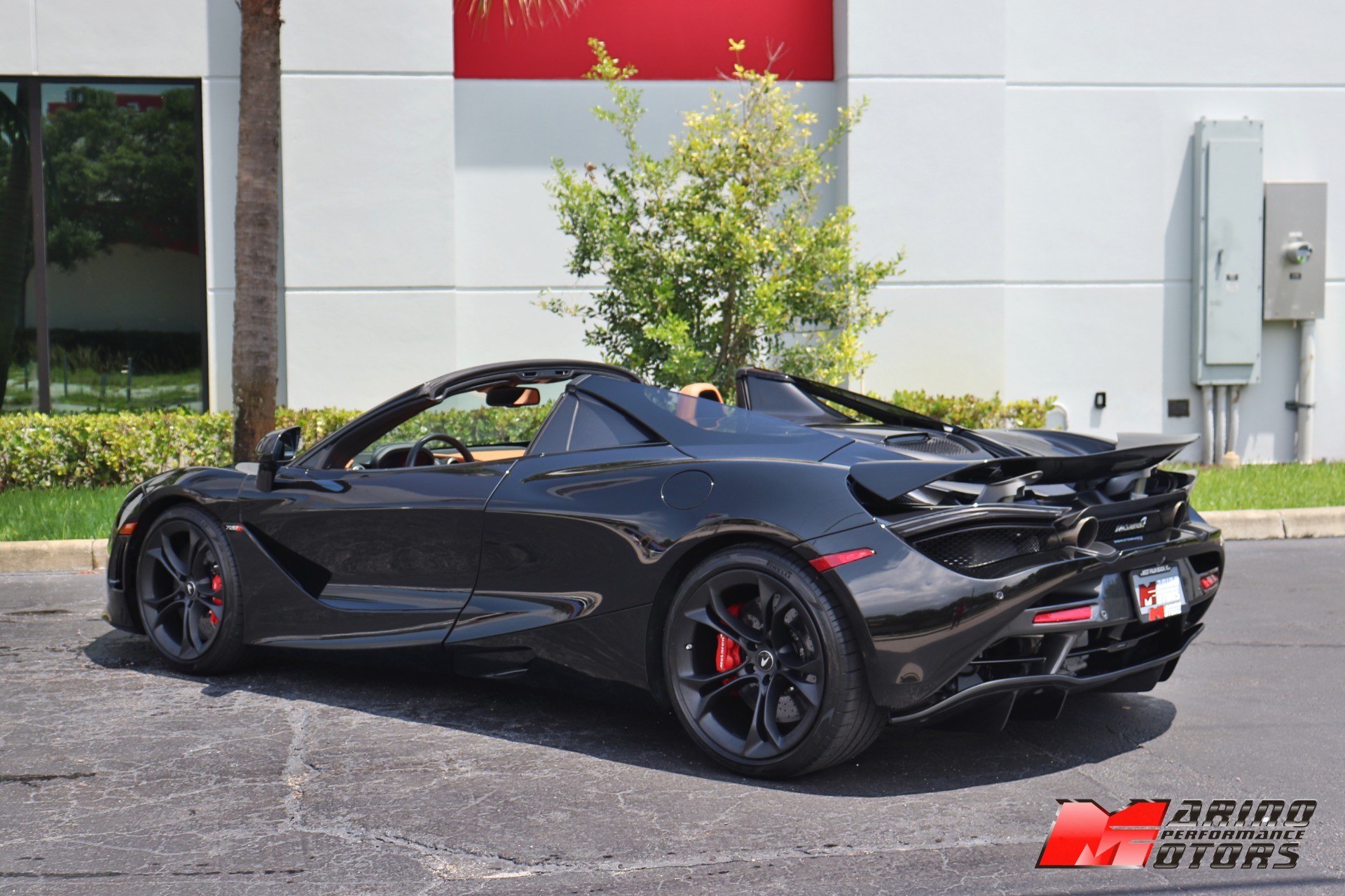 Used-2020-McLaren-720S-Spider-Luxury