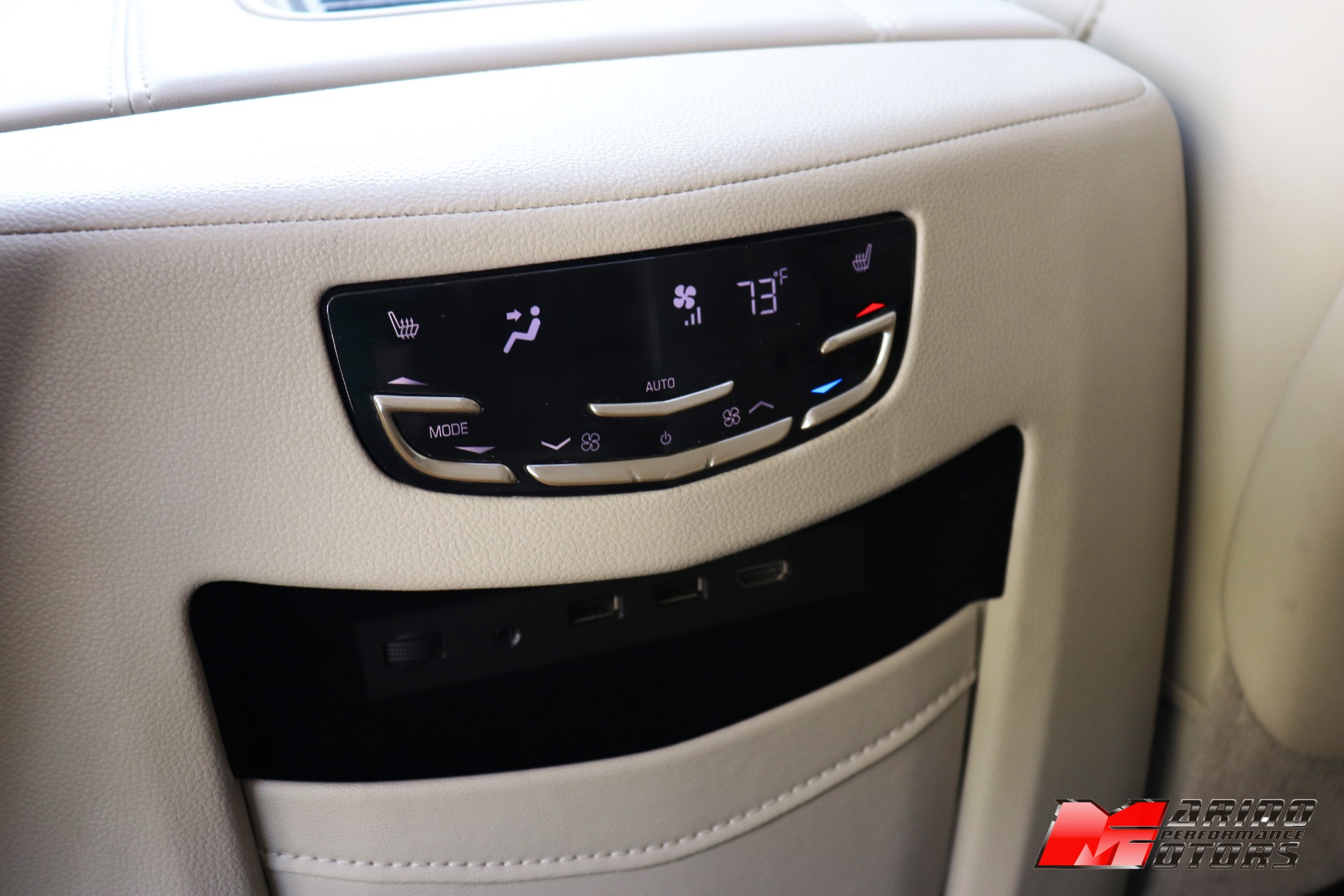 Used-2018-Cadillac-Escalade-ESV-Premium-Luxury