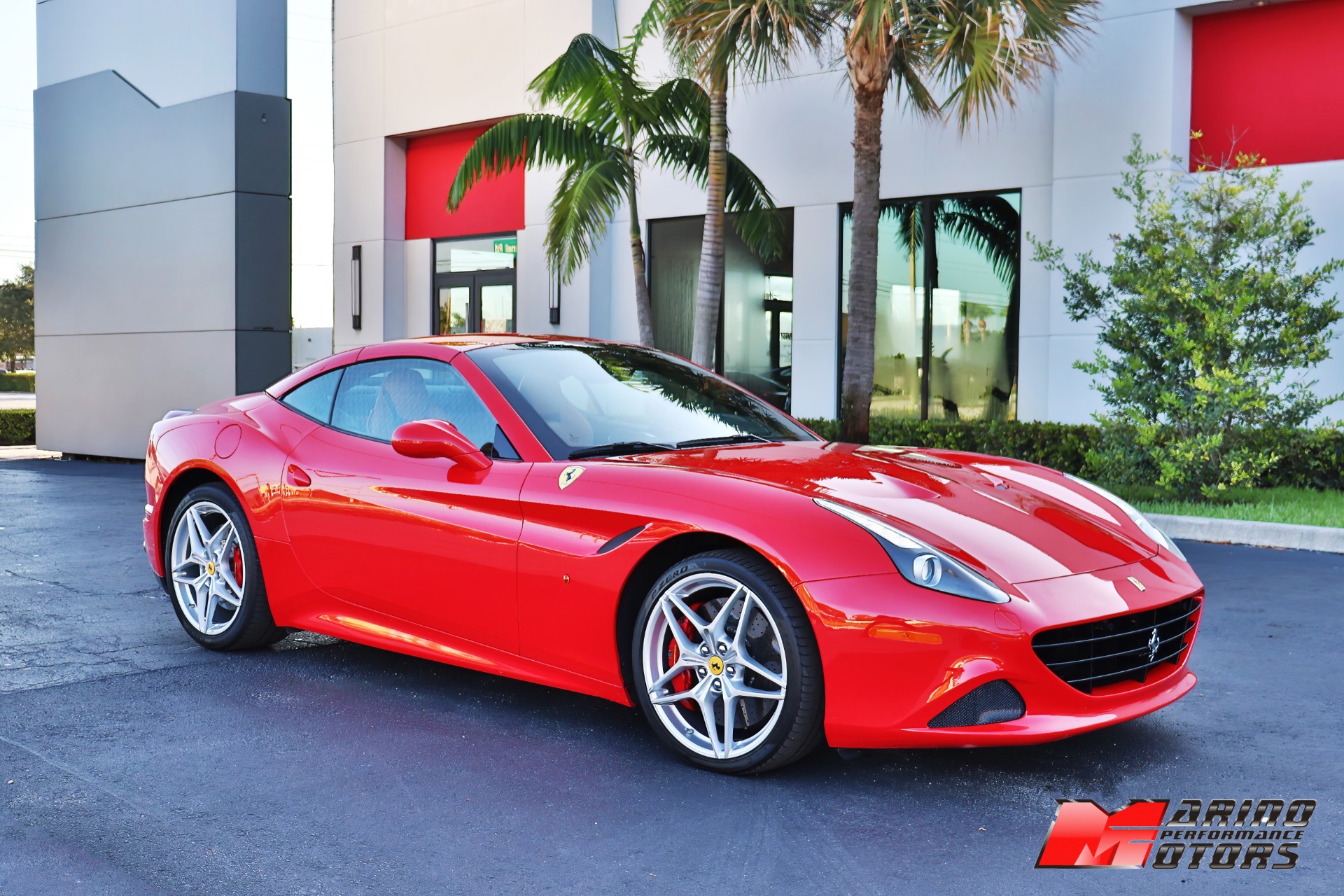 Used-2016-Ferrari-California-T