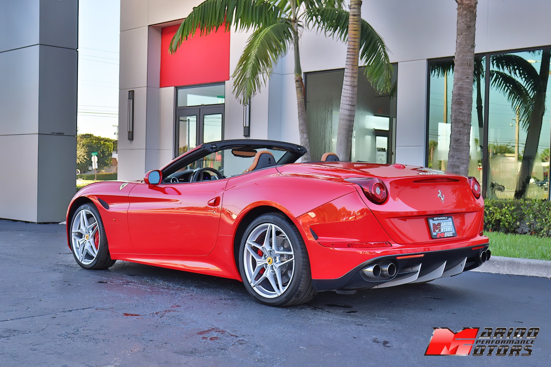 Used-2016-Ferrari-California-T
