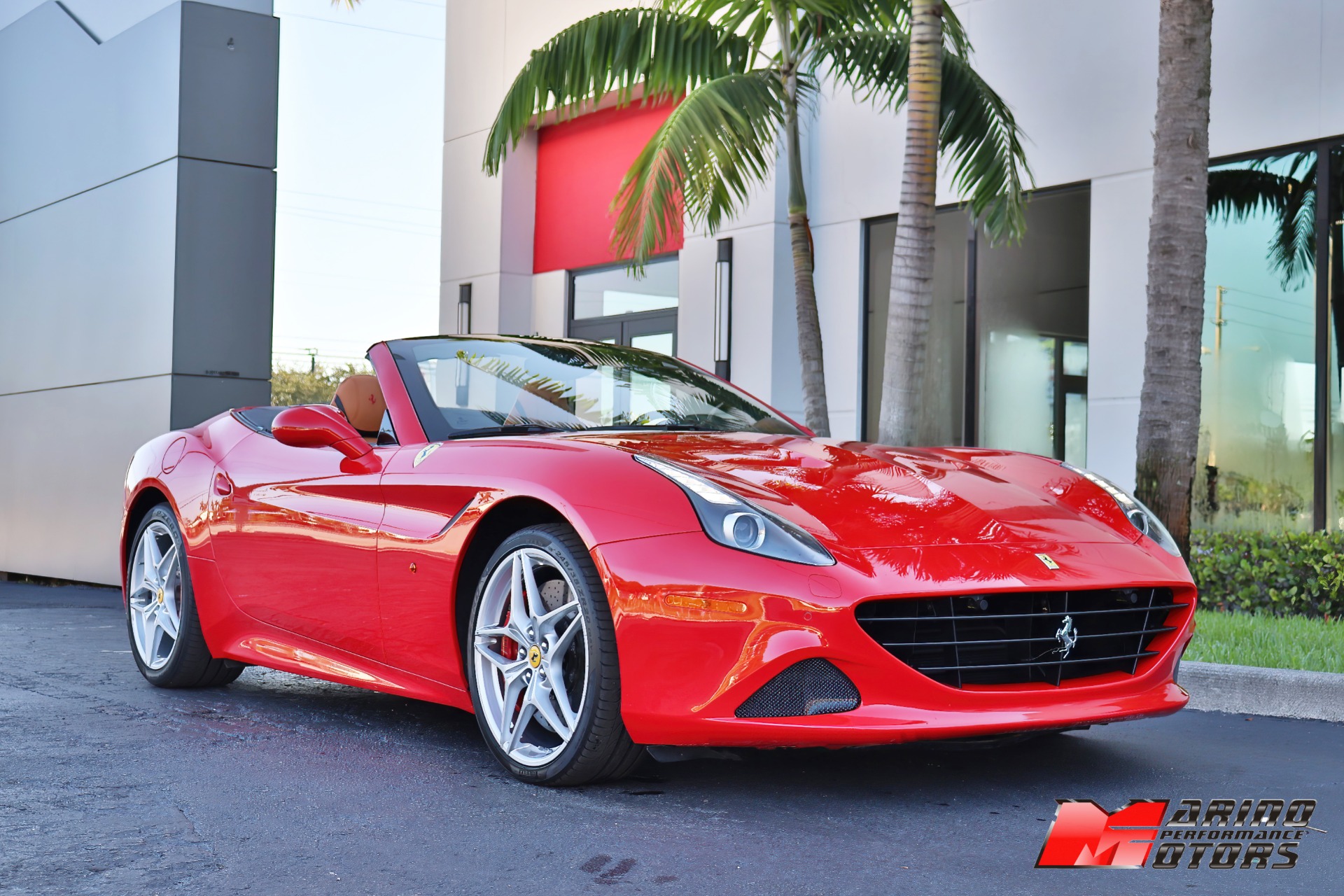 Used-2016-Ferrari-California-T