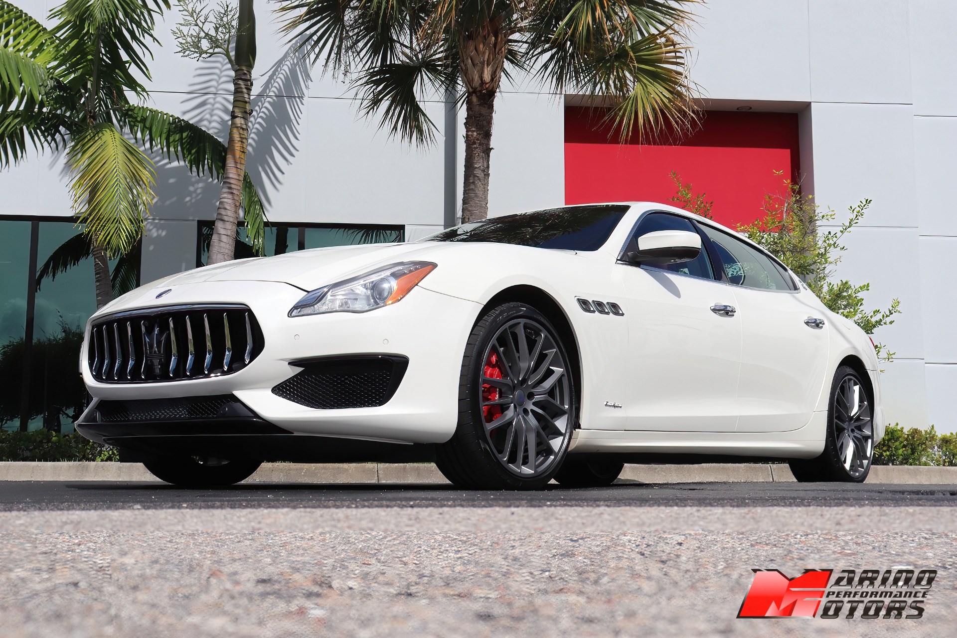 Used-2017-Maserati-Quattroporte-GTS-GranSport