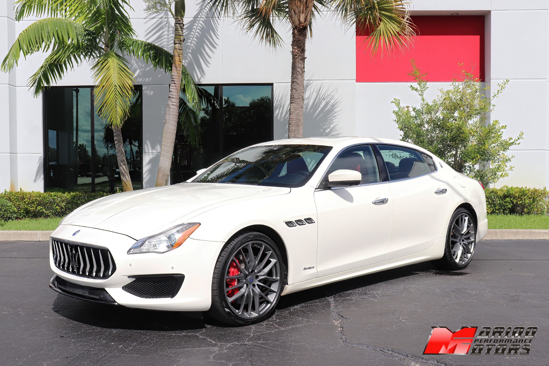 Used-2017-Maserati-Quattroporte-GTS-GranSport