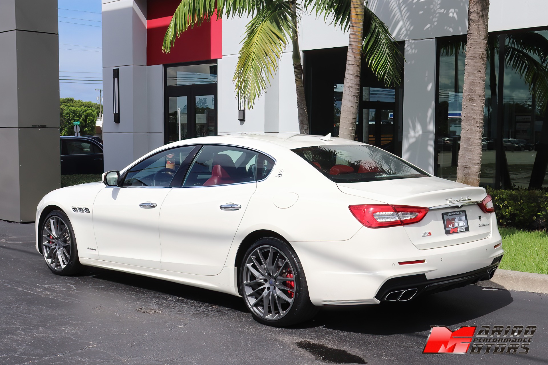 Used-2017-Maserati-Quattroporte-GTS-GranSport