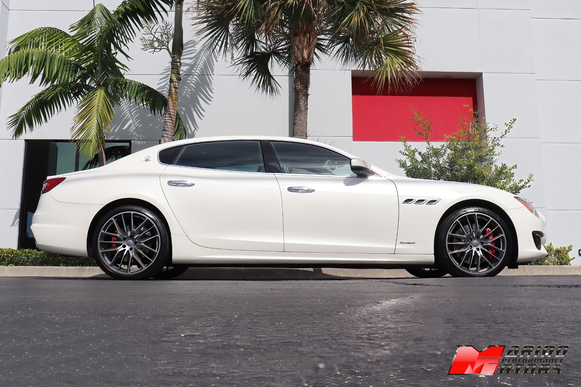 Used-2017-Maserati-Quattroporte-GTS-GranSport
