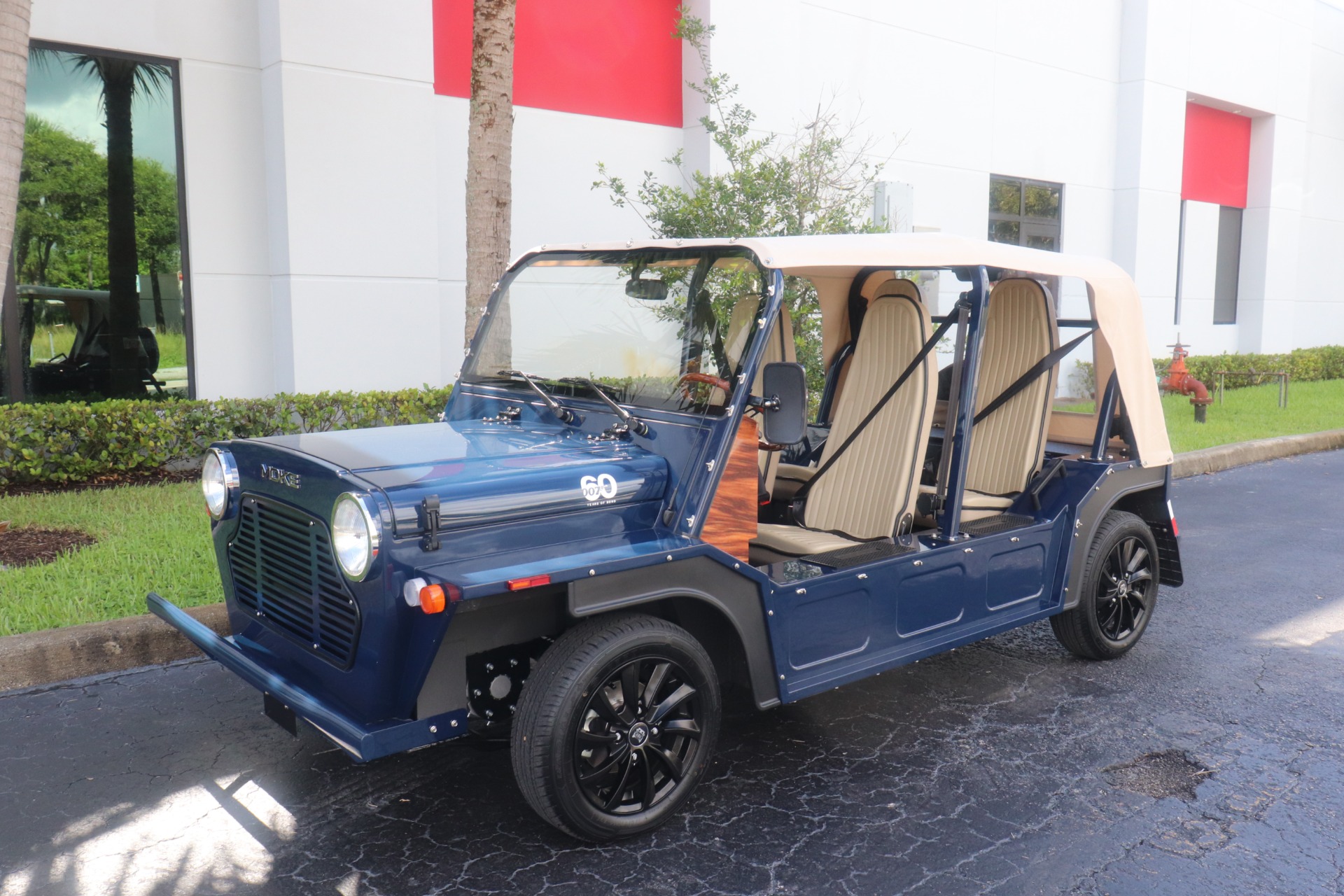 Used-2023-Moke-America-eMoke-60-Years-of-Bond