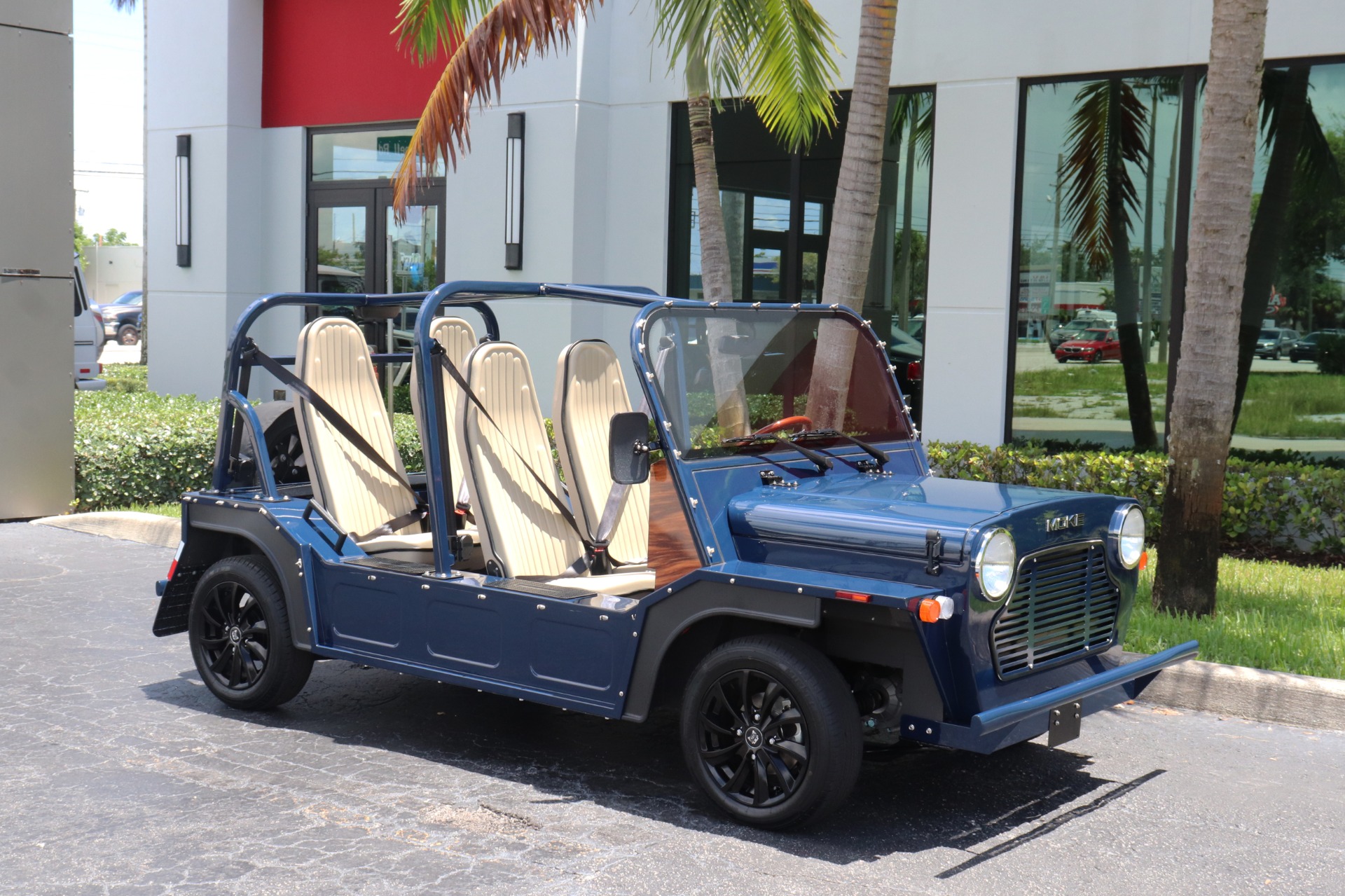 Used-2023-Moke-America-eMoke-60-Years-of-Bond