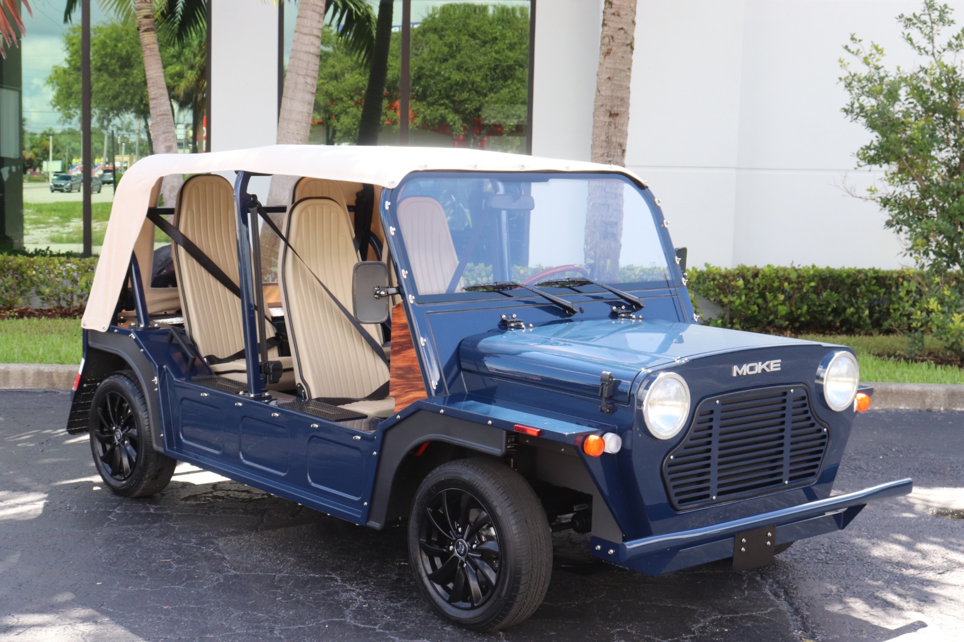 Used-2023-Moke-America-eMoke-60-Years-of-Bond