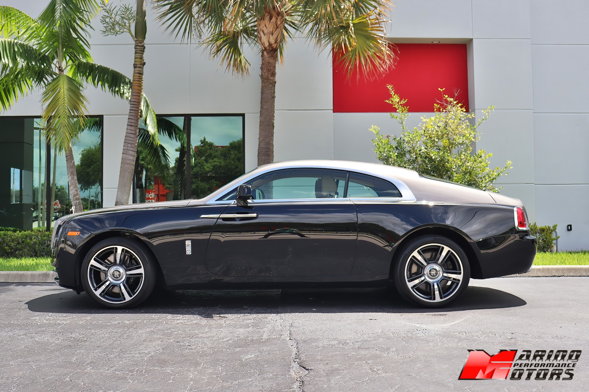 Used-2016-Rolls-Royce-Wraith