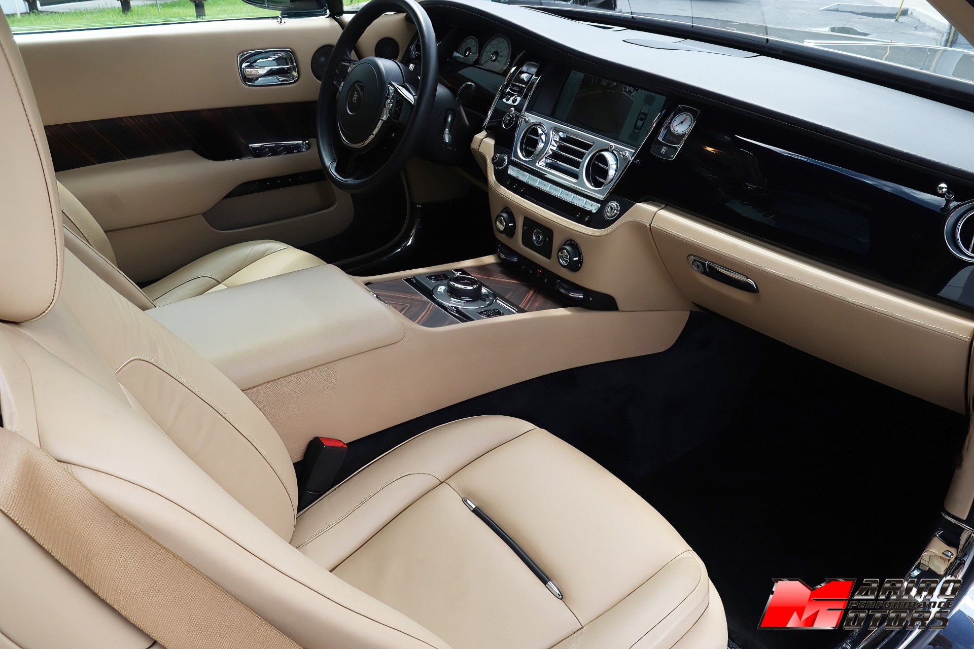 Used-2016-Rolls-Royce-Wraith