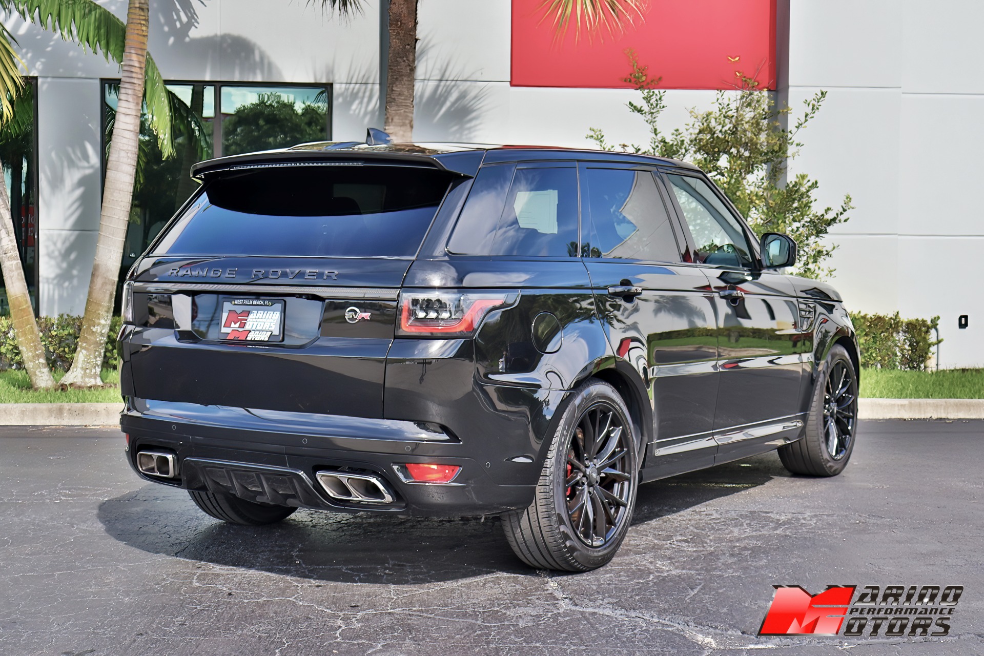 Used-2019-Land-Rover-Range-Rover-Sport-SVR