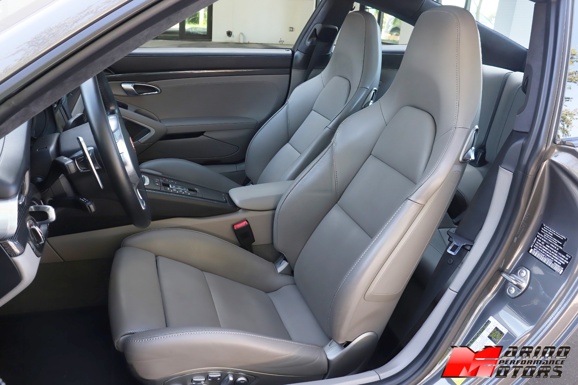Used-2015-Porsche-911-Turbo-S