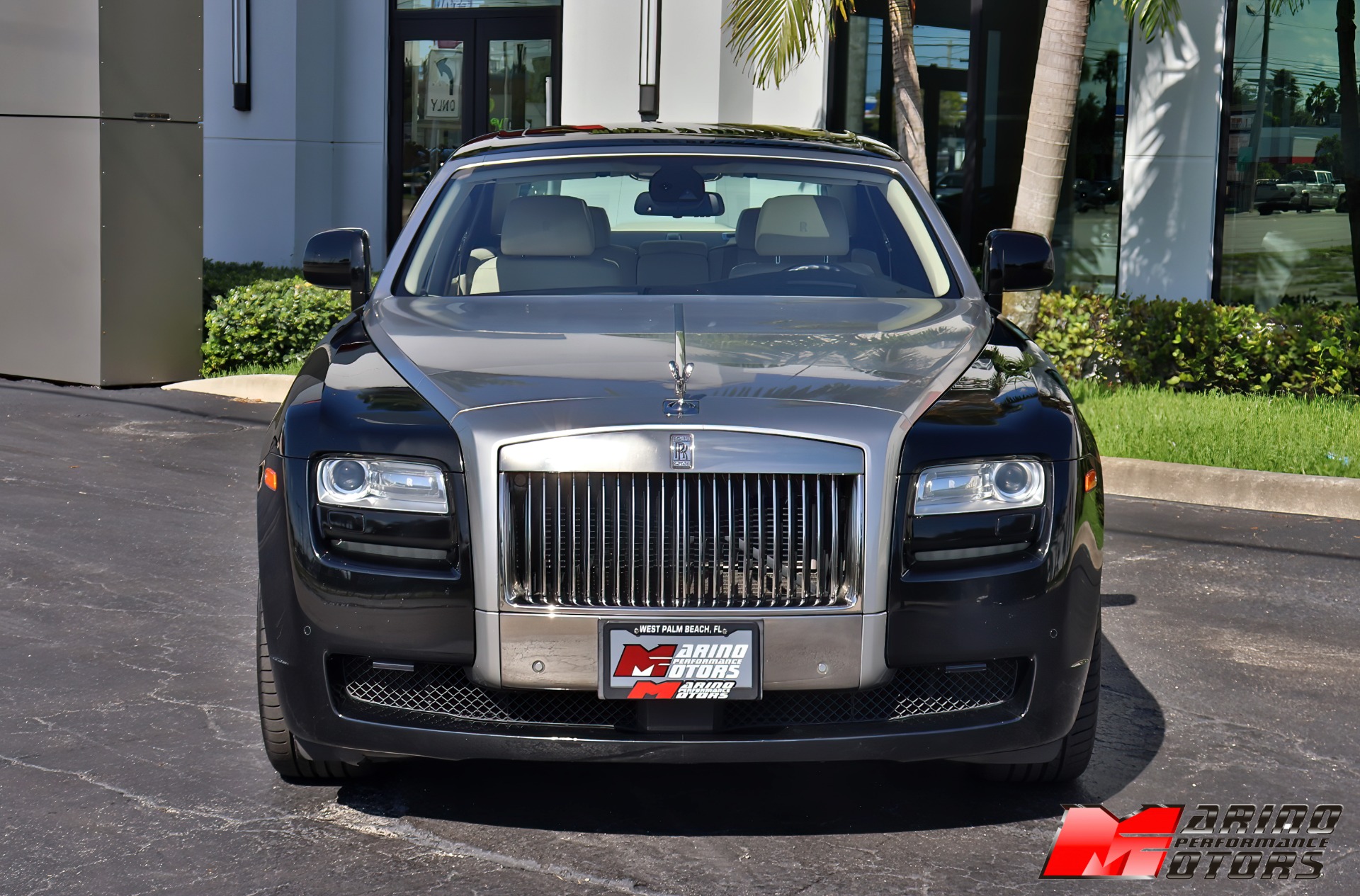 Used-2010-Rolls-Royce-Ghost