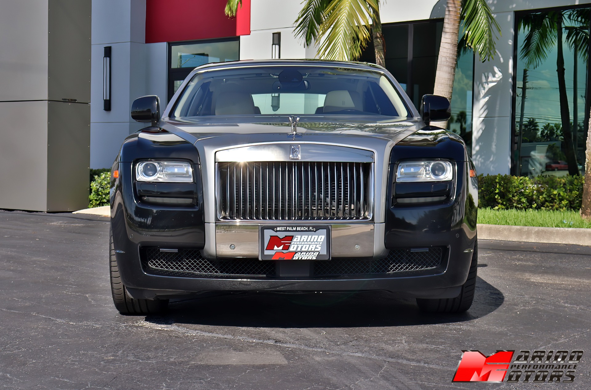 Used-2010-Rolls-Royce-Ghost
