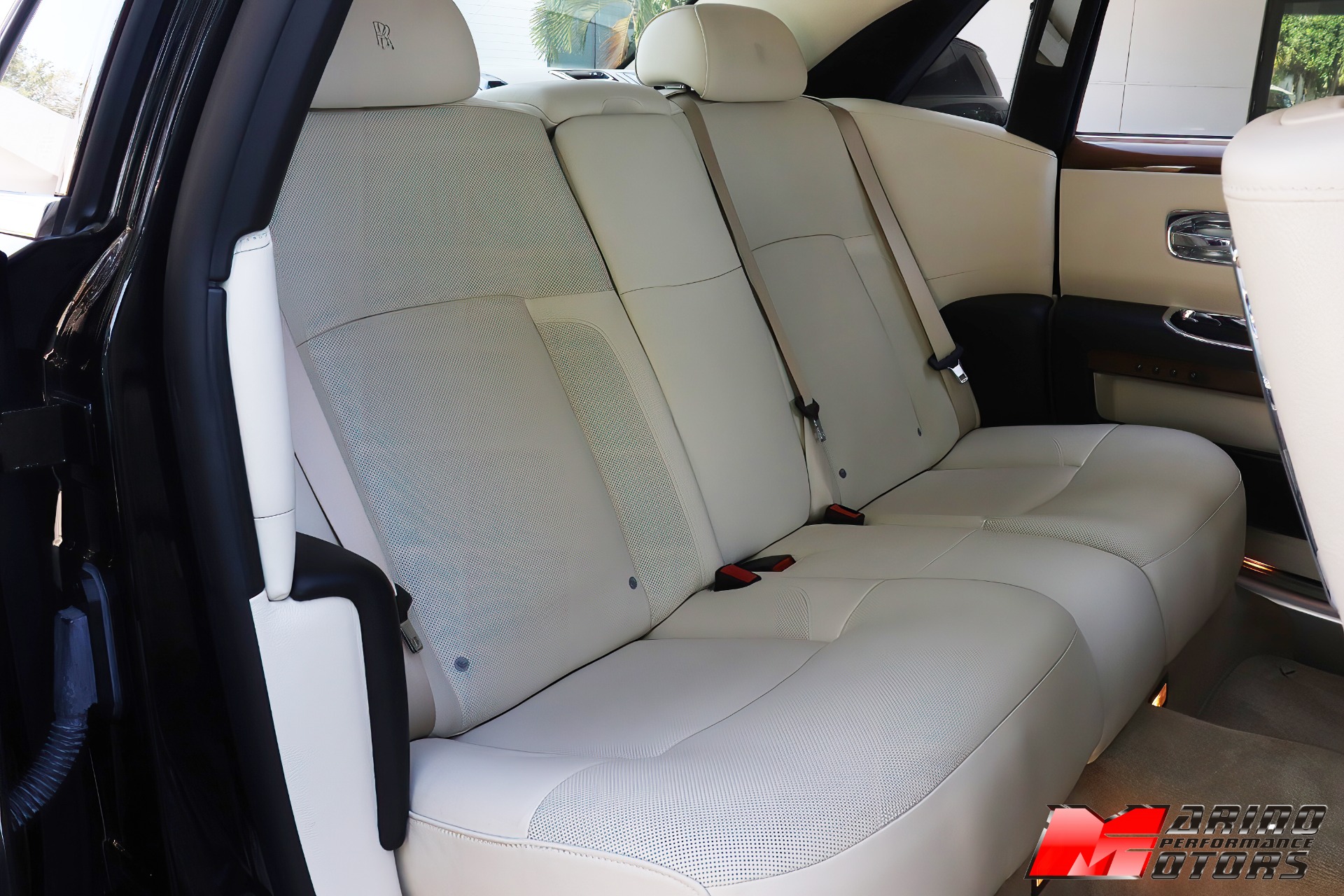 Used-2010-Rolls-Royce-Ghost