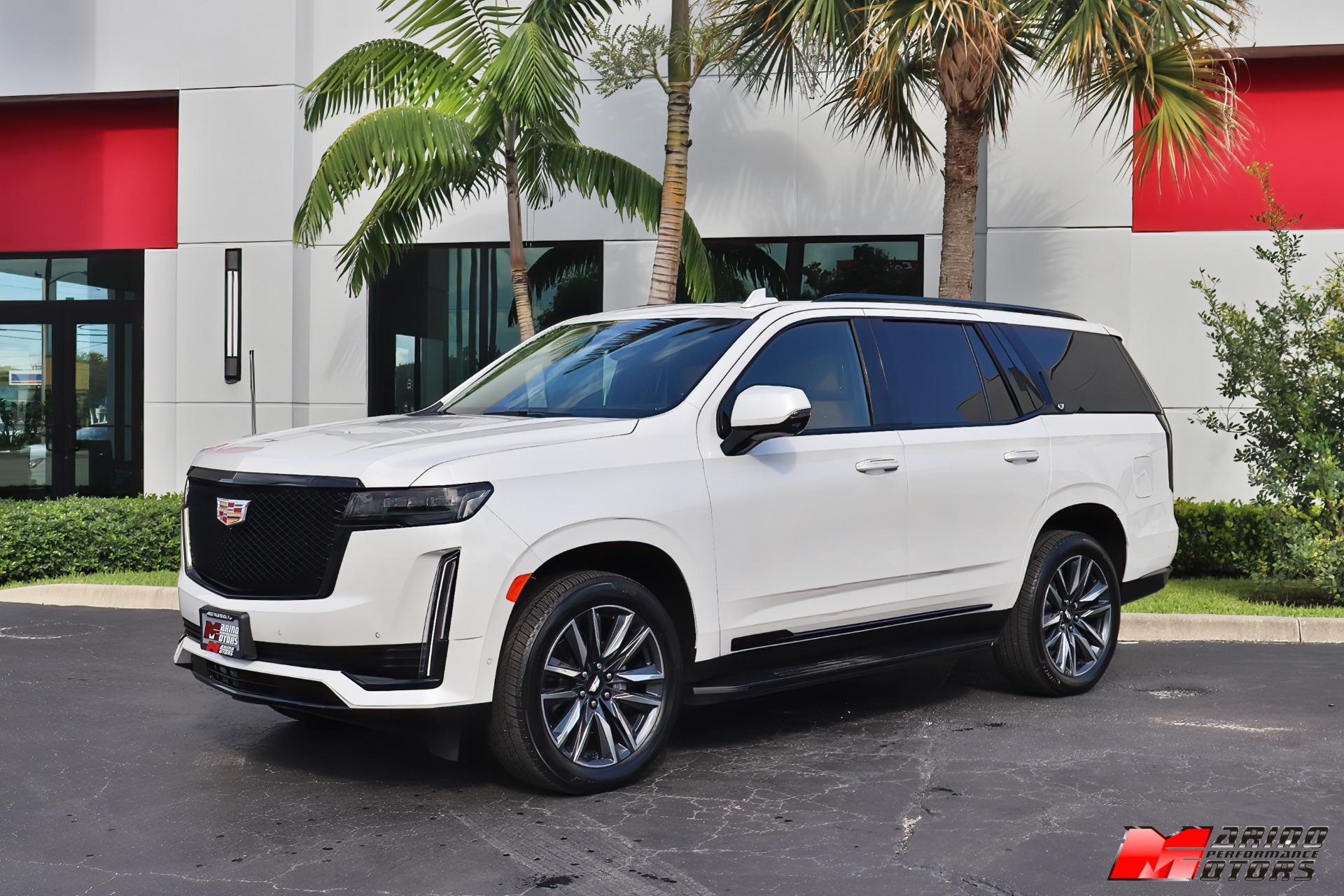 Used-2022-Cadillac-Escalade-Sport
