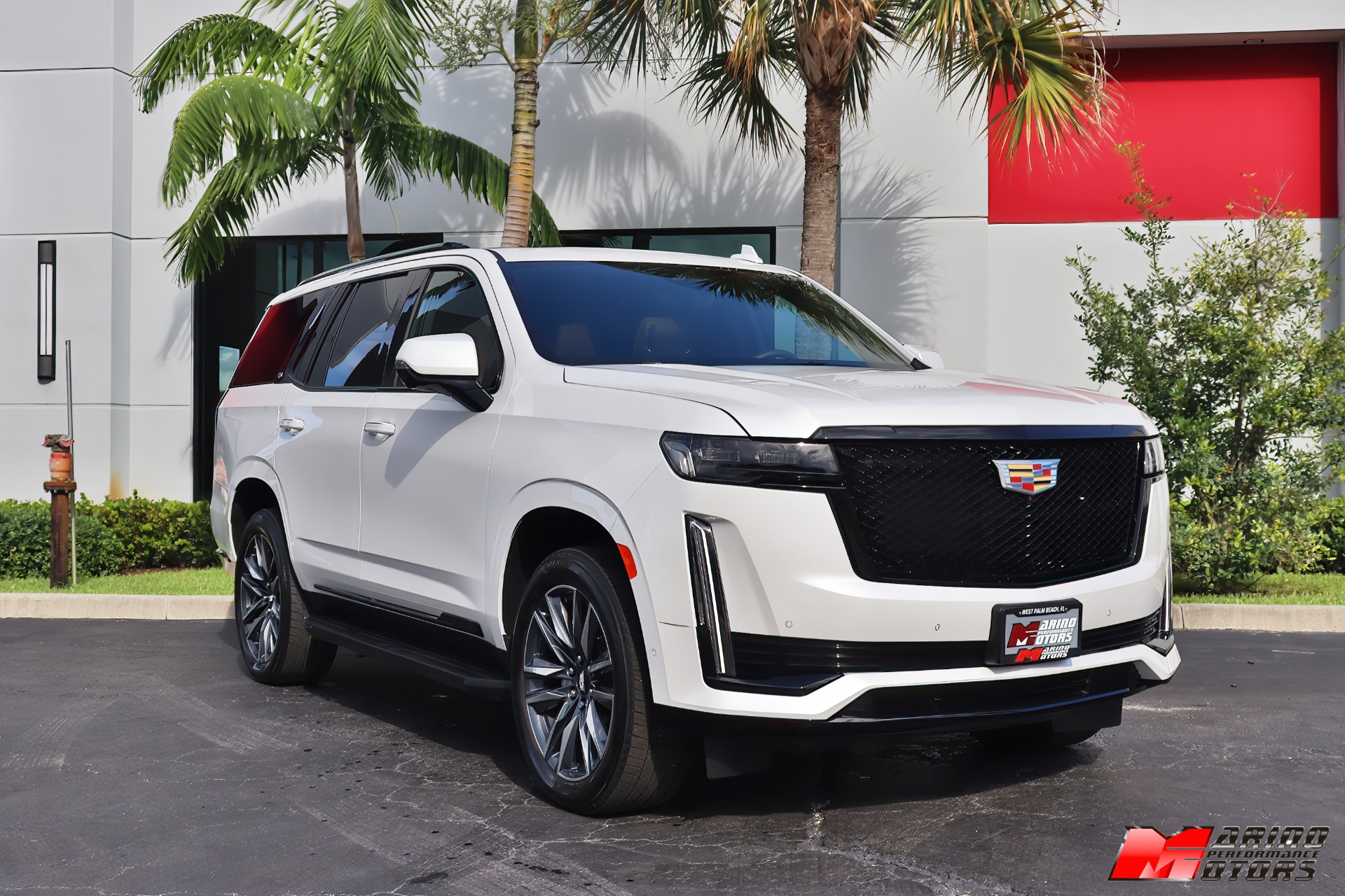 Used-2022-Cadillac-Escalade-Sport