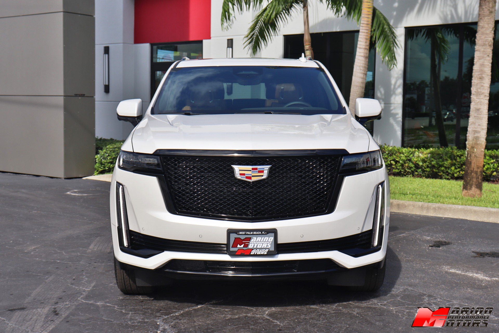 Used-2022-Cadillac-Escalade-Sport