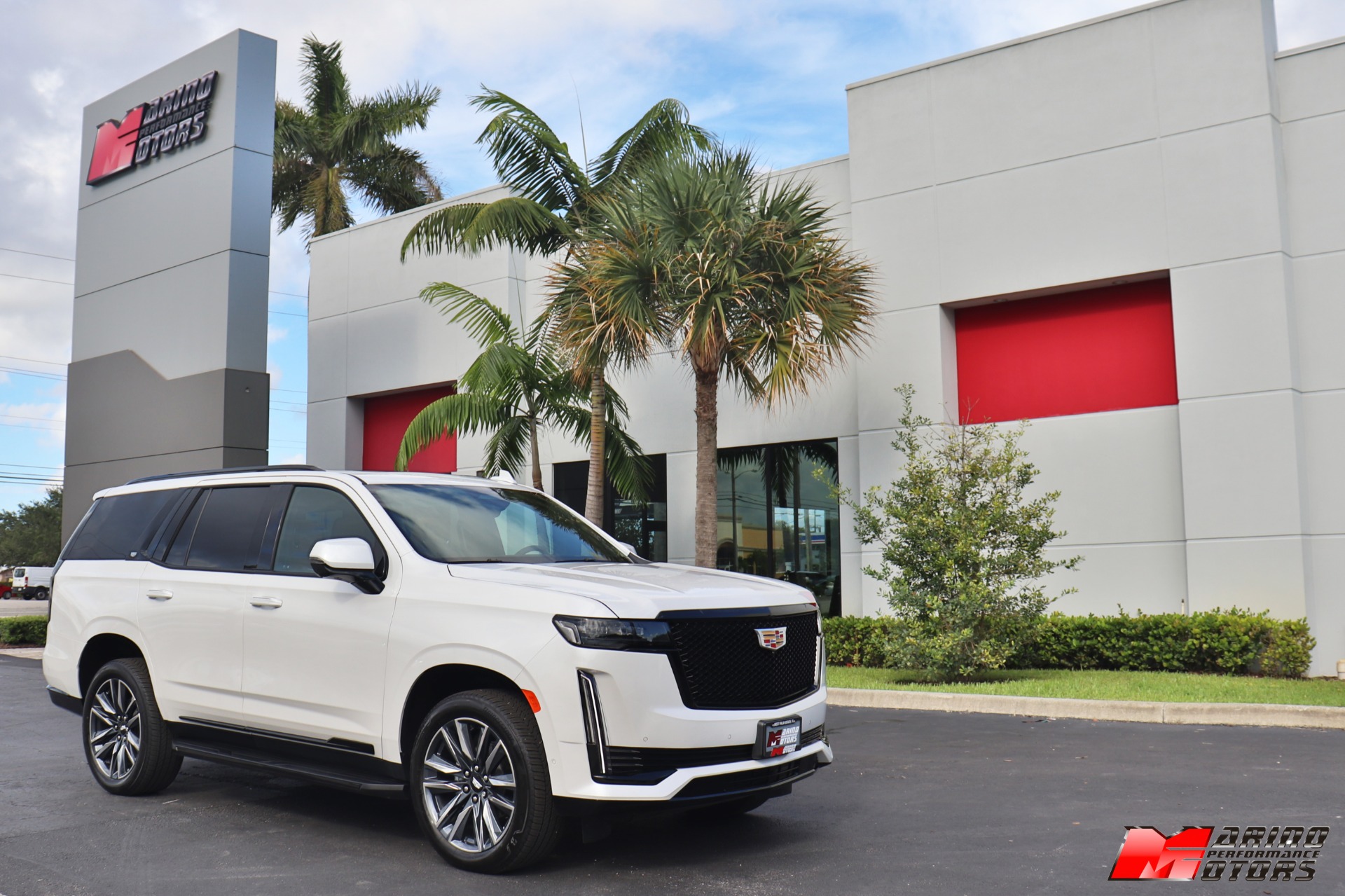 Used-2022-Cadillac-Escalade-Sport