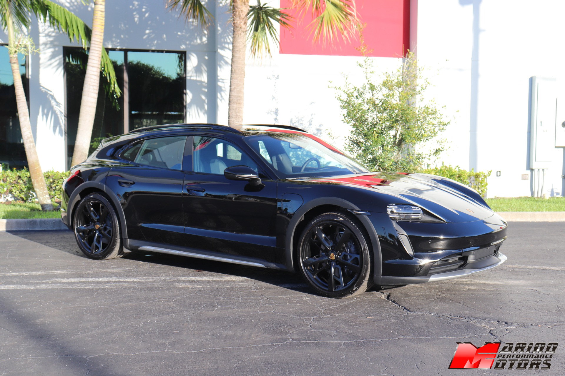 Used-2022-Porsche-Taycan-4-Cross-Turismo