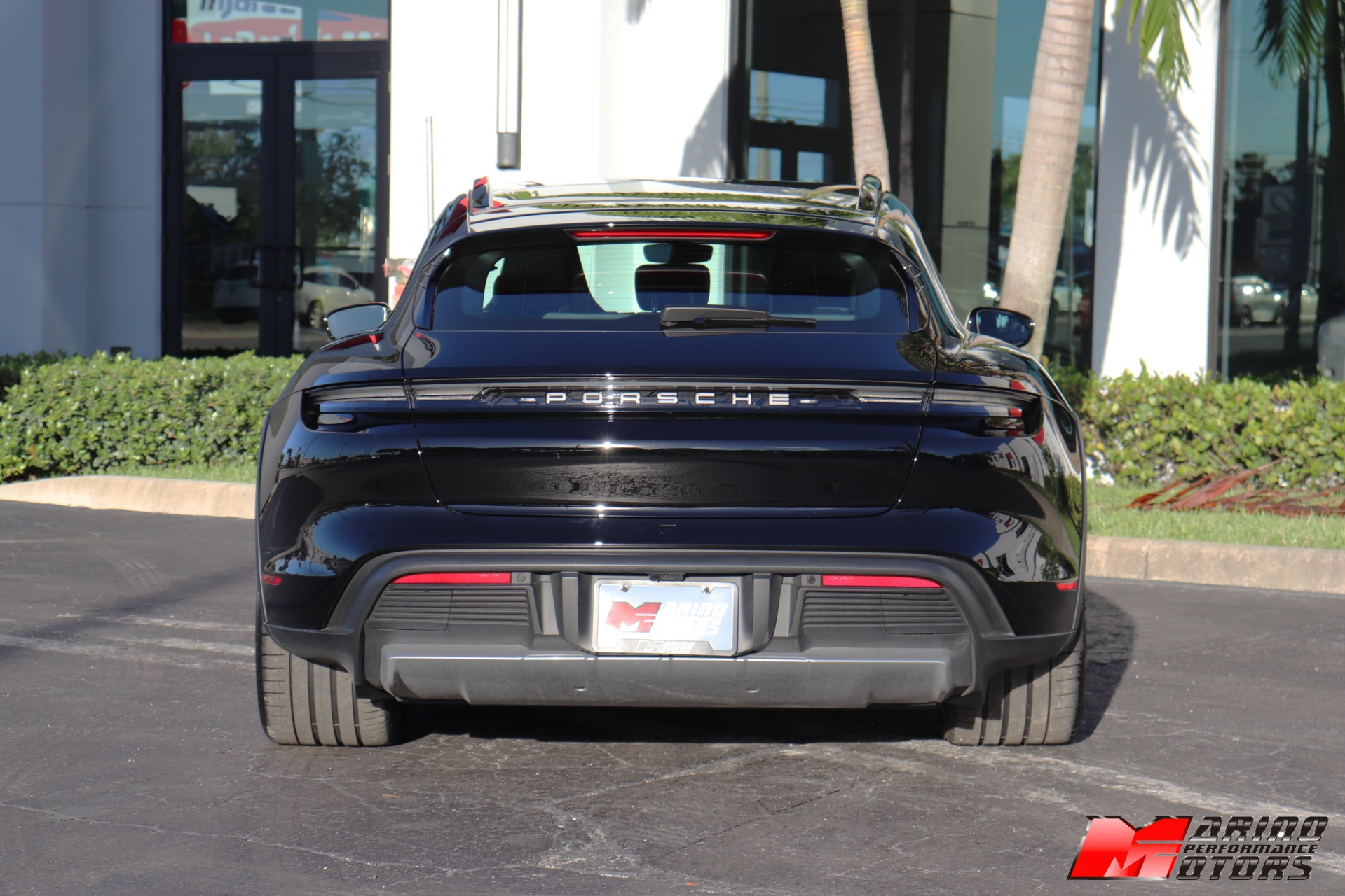 Used-2022-Porsche-Taycan-4-Cross-Turismo