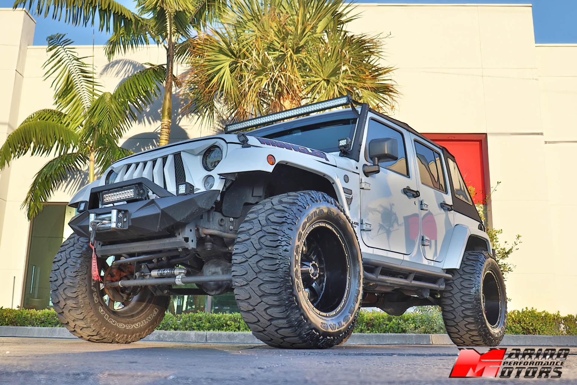 Used-2016-Jeep-Wrangler-Unlimited-Sahara-75th-Anniversary