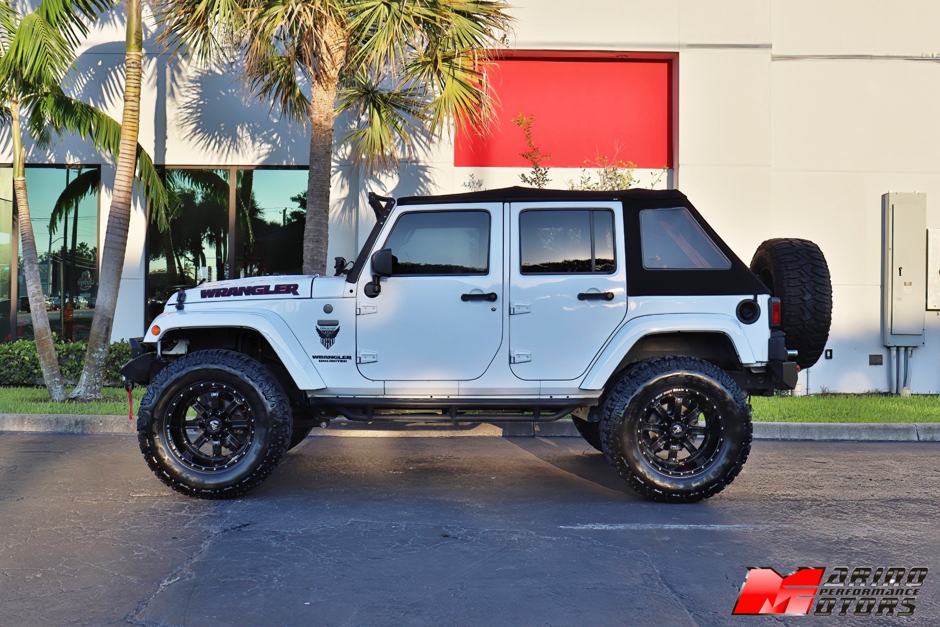 Used-2016-Jeep-Wrangler-Unlimited-Sahara-75th-Anniversary