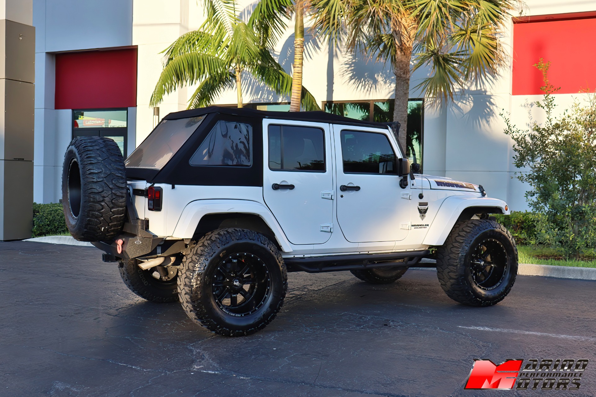 Used-2016-Jeep-Wrangler-Unlimited-Sahara-75th-Anniversary