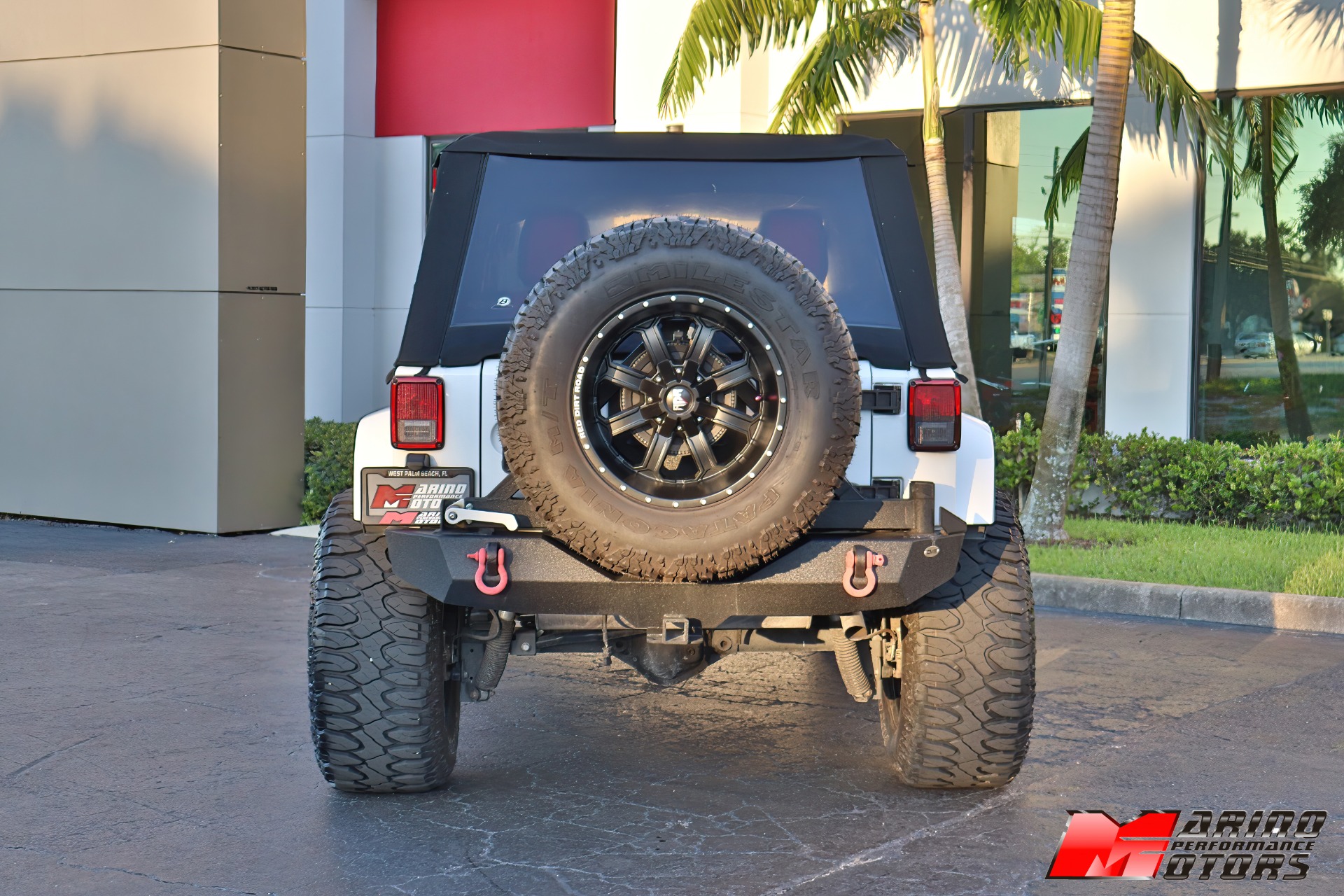 Used-2016-Jeep-Wrangler-Unlimited-Sahara-75th-Anniversary