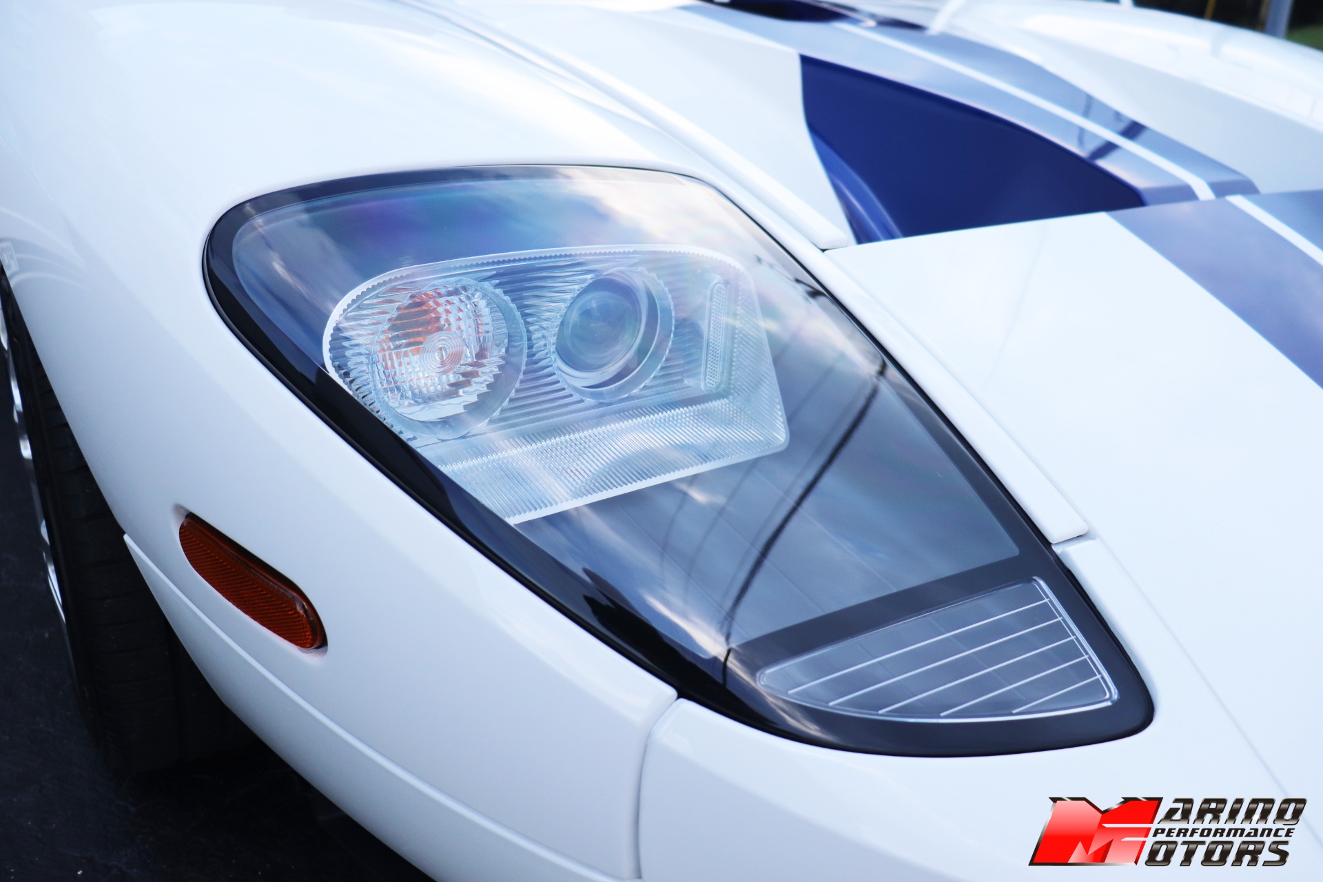Used-2005-Ford-GT