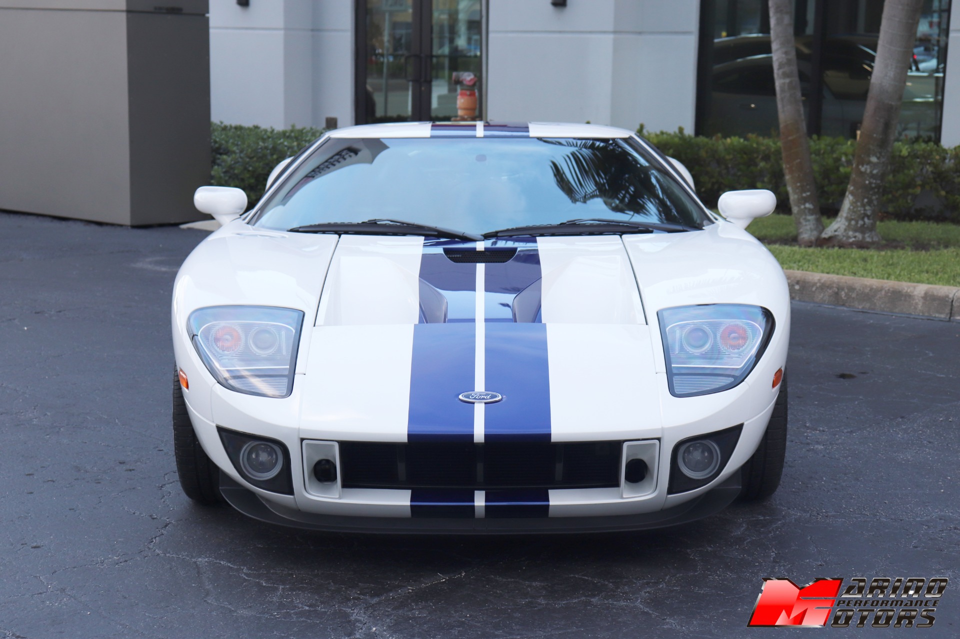 Used-2005-Ford-GT