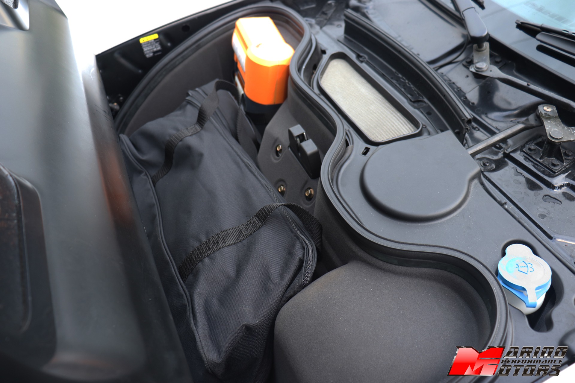 Used-2005-Ford-GT